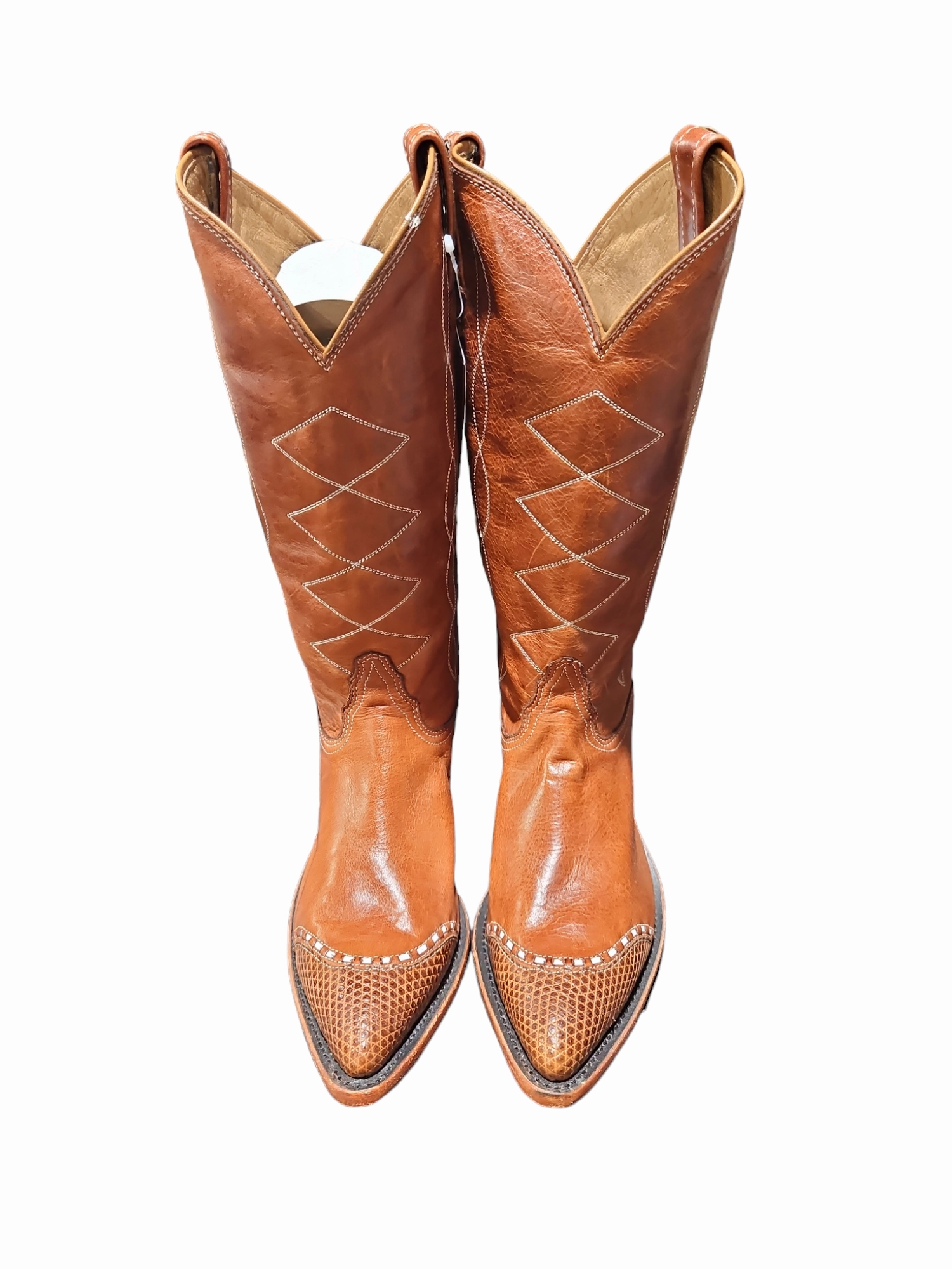 Boots Western By Tony Lama  Size: 9 Water resistant upper Grippy Outsole Weekend Wanderer