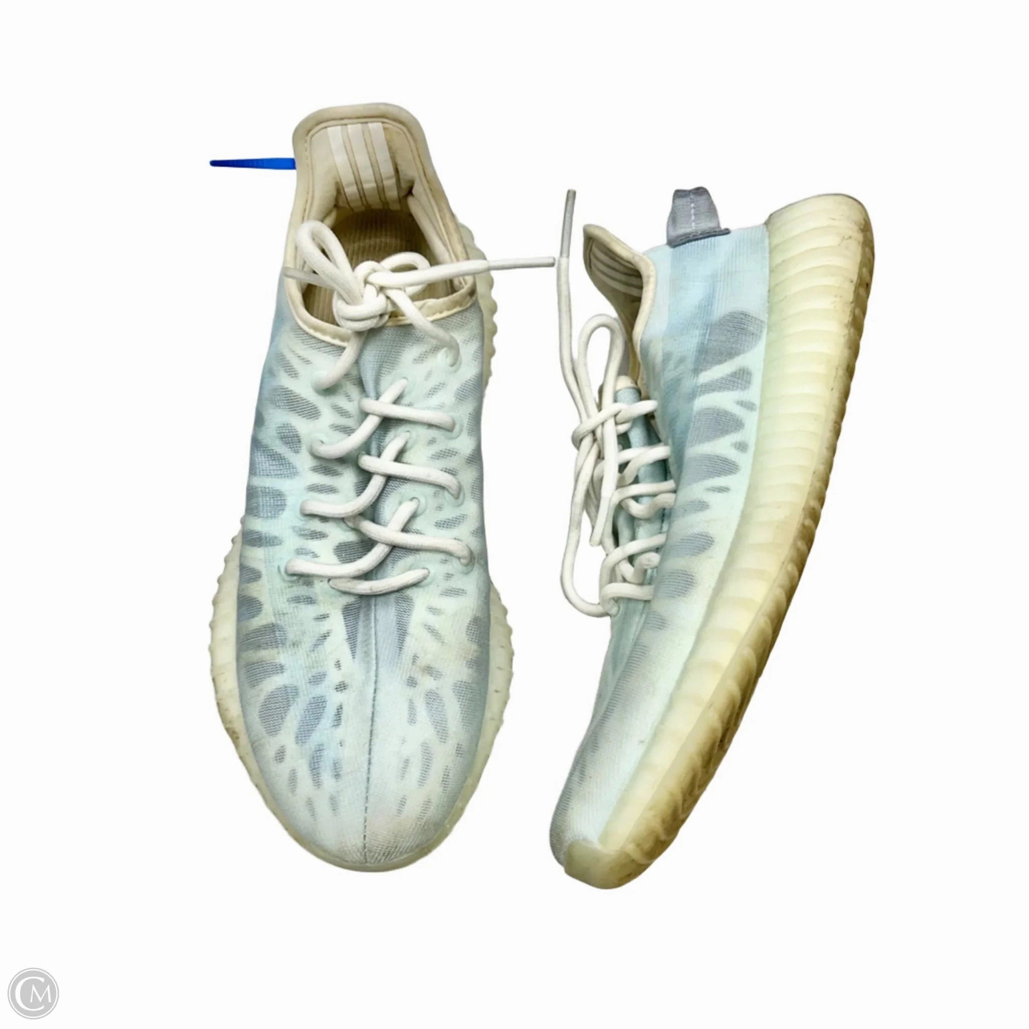 Feather Light City Adventure Shoes Luxury Designer By Yeezy In Blue & Cream, Size: 9.5