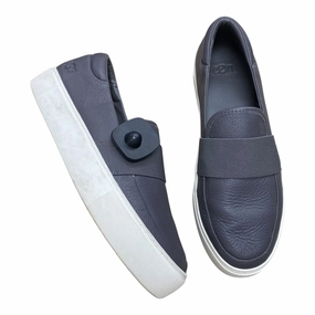 Shoes Designer By Ugg In Grey, Size:10 Work Life Mesh Upper