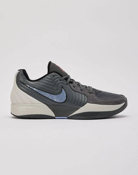 Nike Ja 2 Gloss Finish group walk