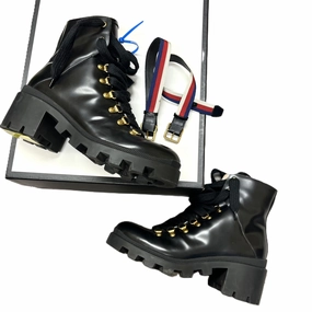 Boots Luxury Designer By Gucci In Black & Gold, Size: 9.5 velcro