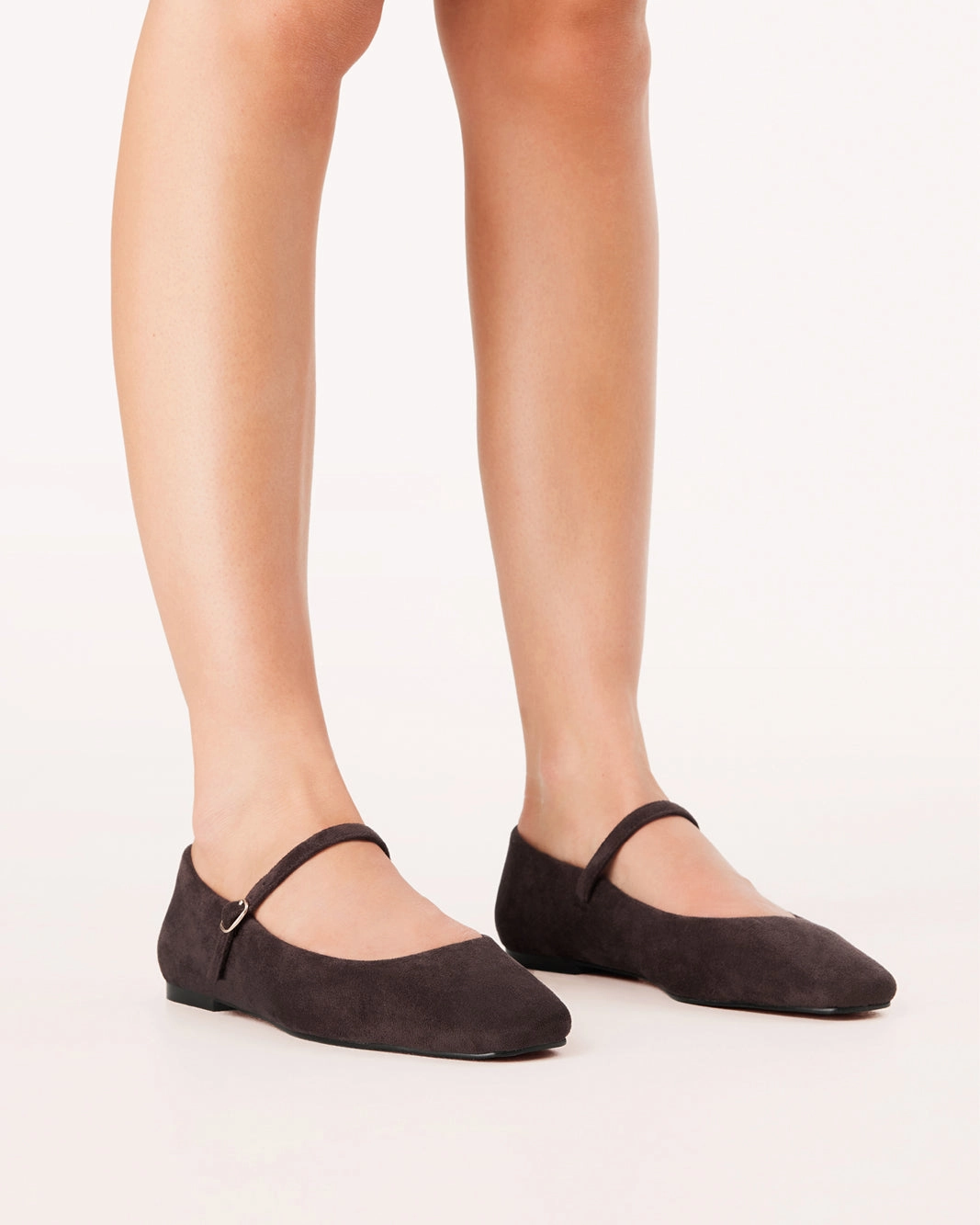 FION - DARK CACAO SUEDE Style Run