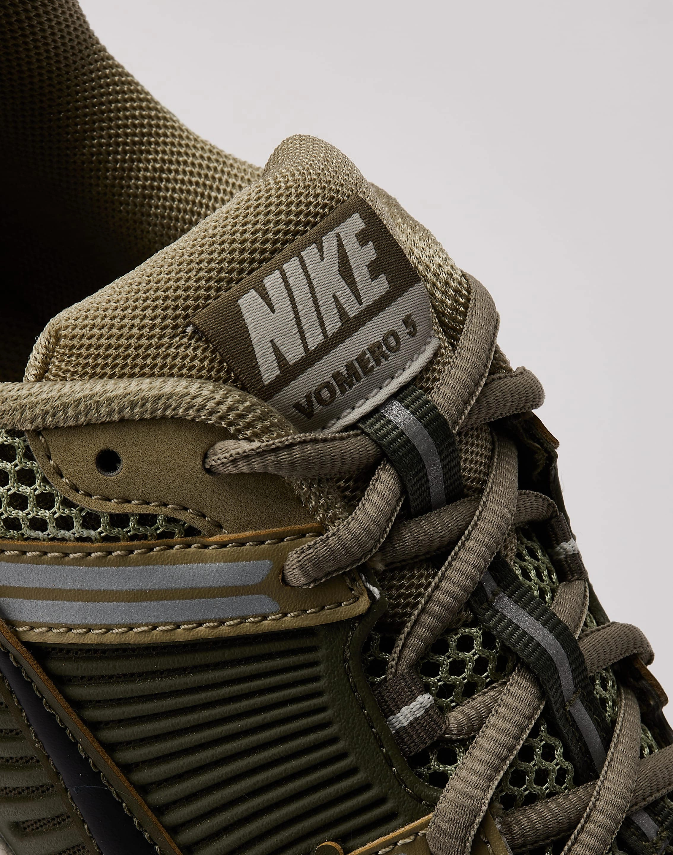 Nike Zoom Vomero 5 kids' athletic footwear