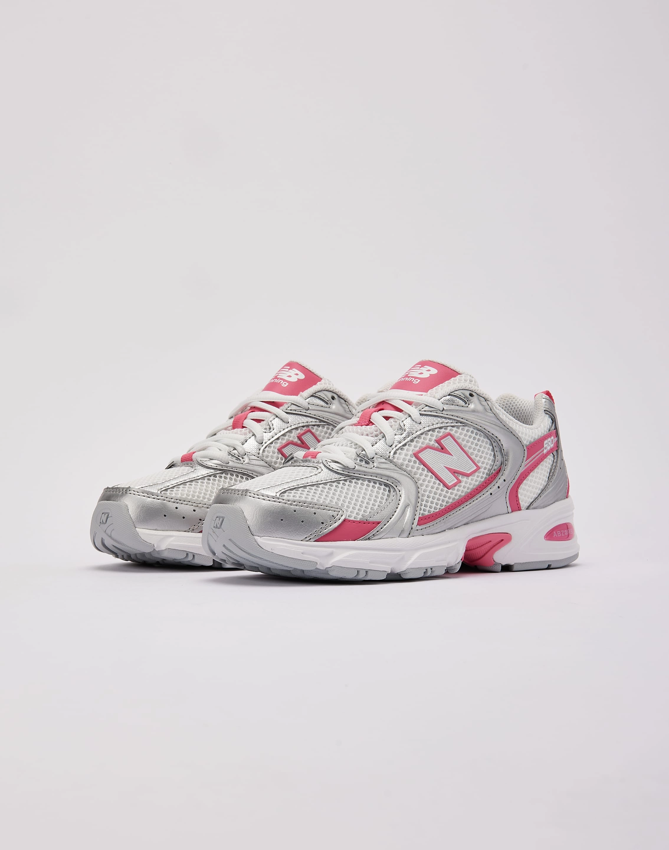 running in spring New Balance 530