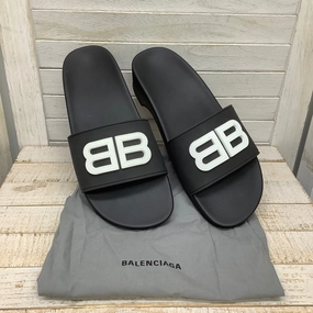 Memory Foam Cushioning All Weather Everyday Users Black Sandals Designer Balenciaga, Size 7.5