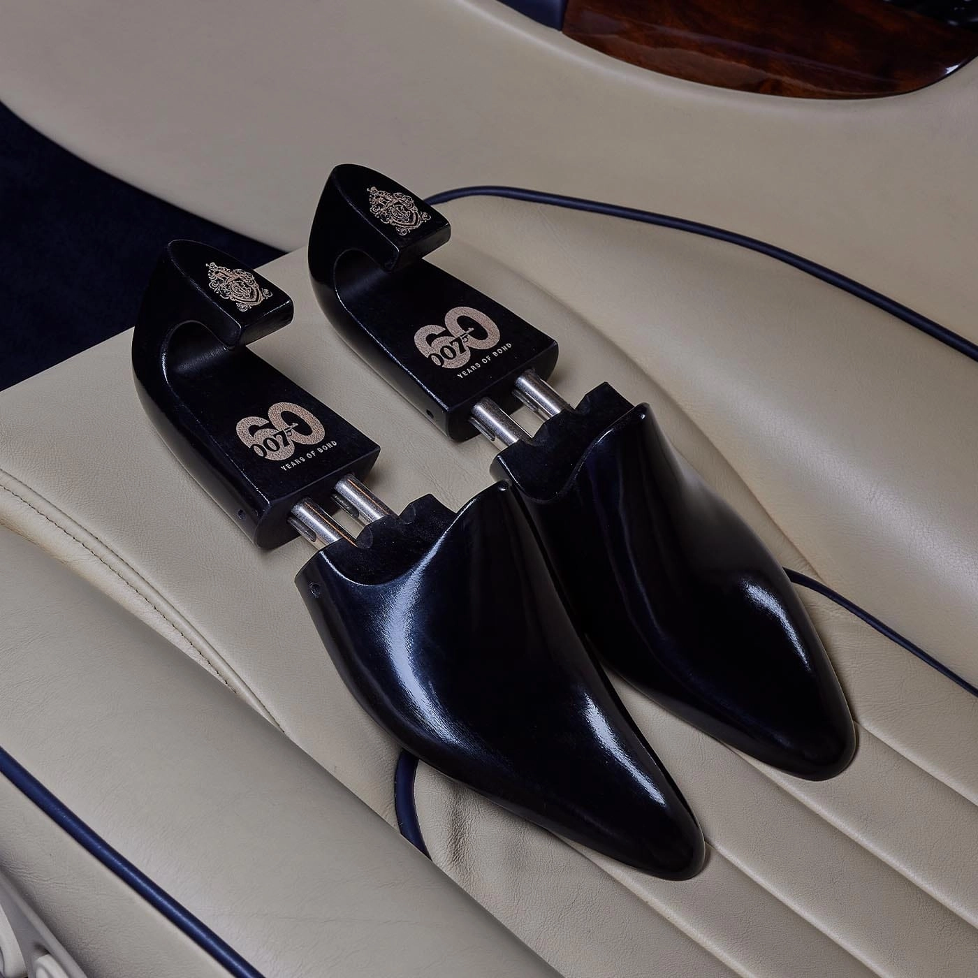 Soft Touch Ready Use Hamilton Black Calf