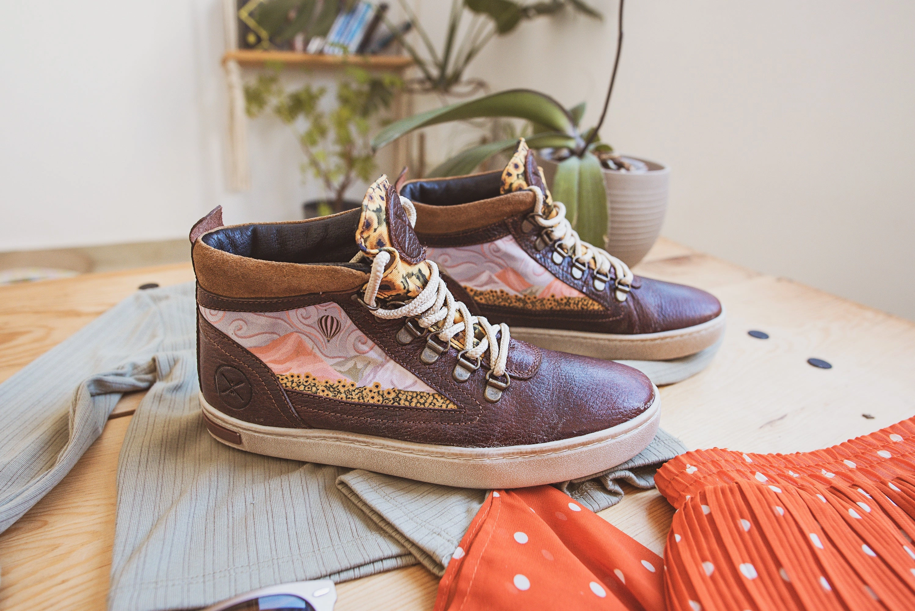 Ray Camping Boot Custom Fit Flexible Ankle Support