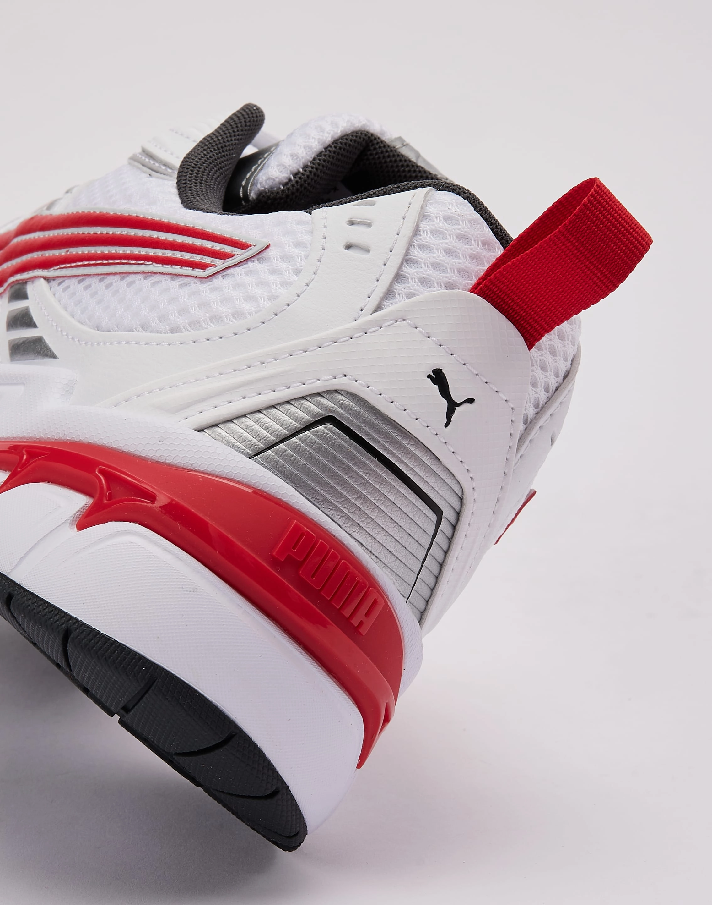 Puma Milenio Tech 2000 padded insole shoes indoor gear