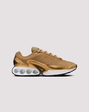 Nike Air Max Dn Premium "Metallic Gold/Black/White" holiday - themed running wear
