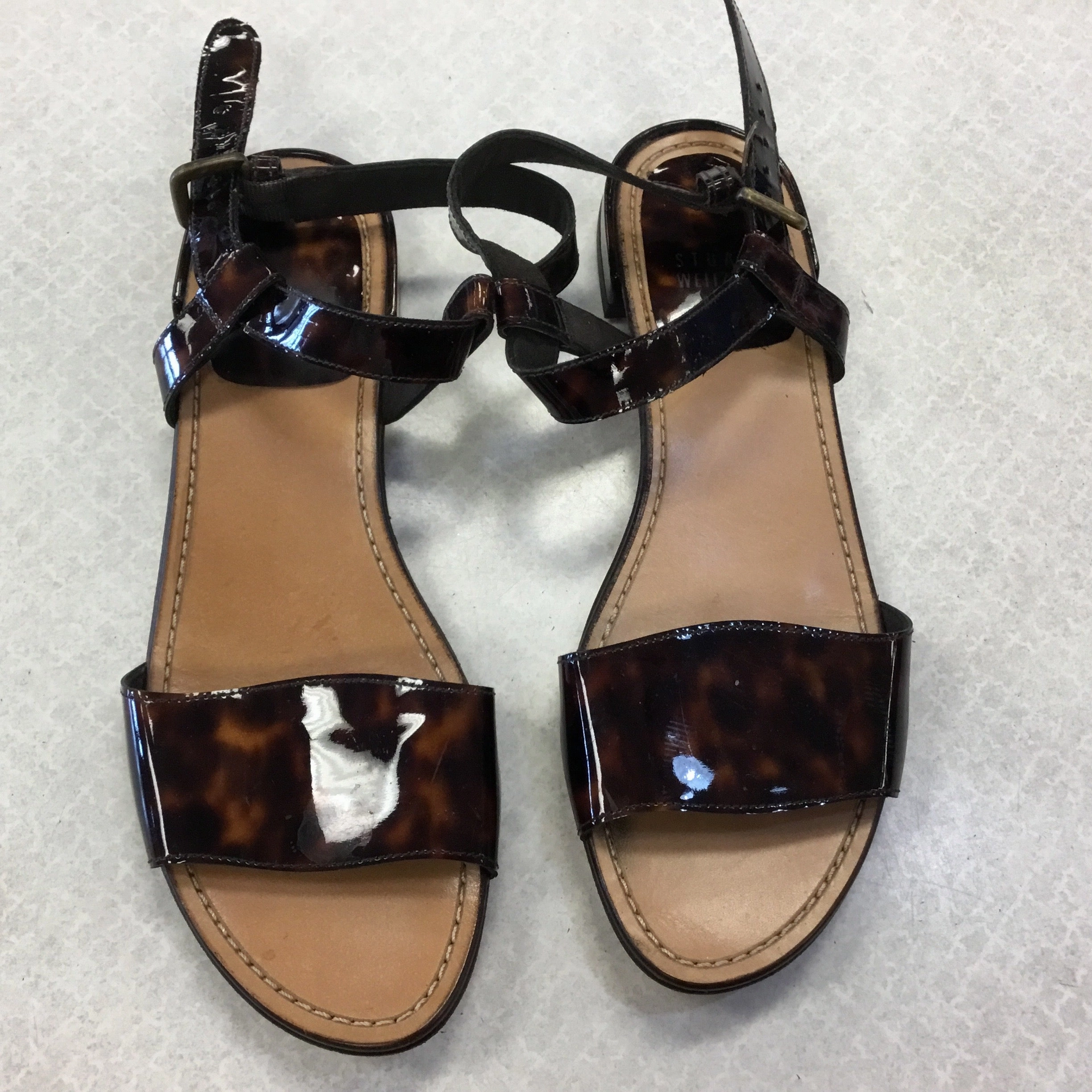 Sandals Designer By Stuart Weitzman In Brown, Size: 6 Flexible