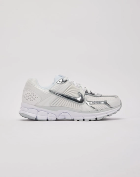 Soft Lining Fabric amateur runner's shoe choice Nike Zoom Vomero 5