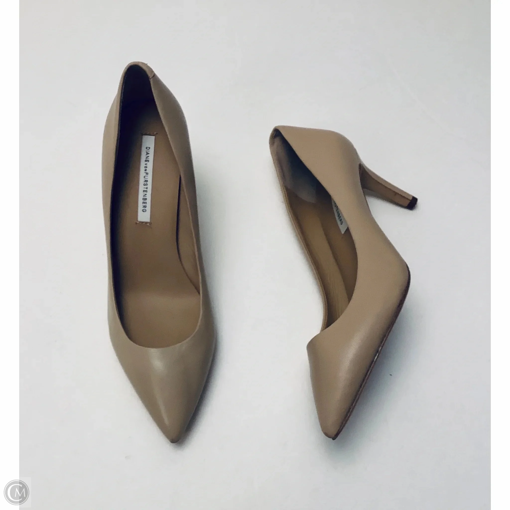 Orthopedic Footbed System Flex Groove Technology Shoes Designer By Diane Von Furstenberg In Tan, Size: 8