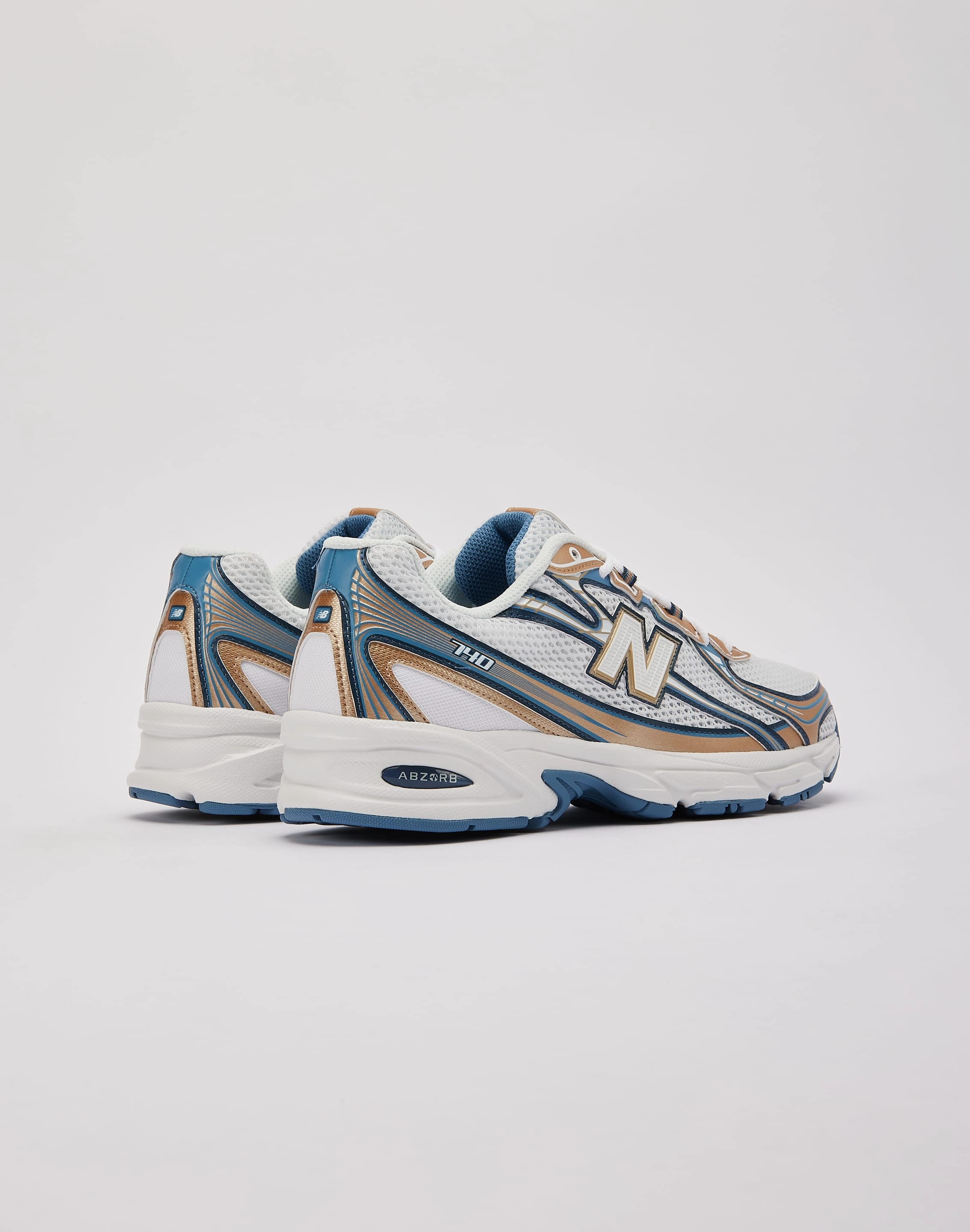 New Balance 740 road race running in a bike lane area shoes