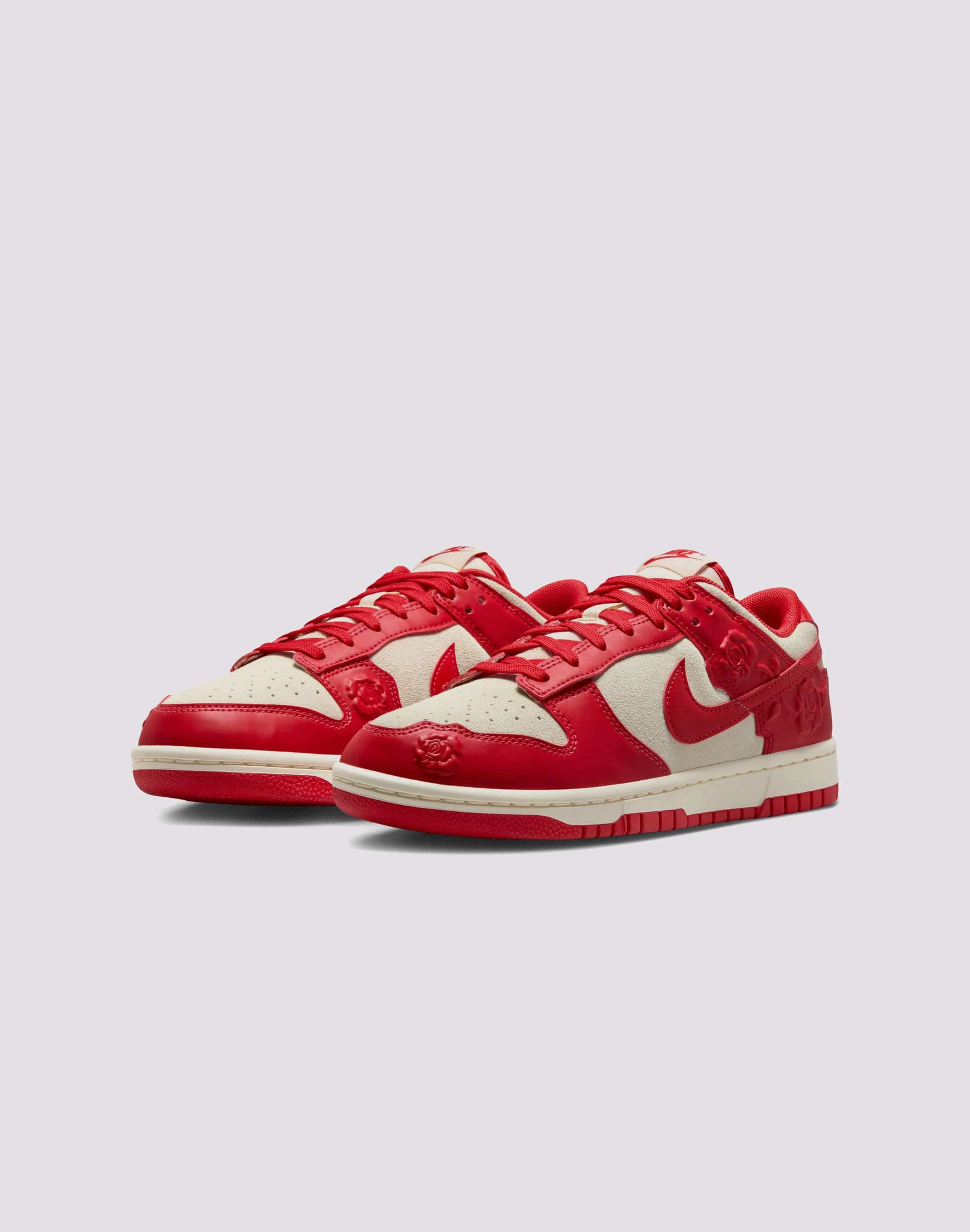 King Walk Nike Dunk Low "Roses"
