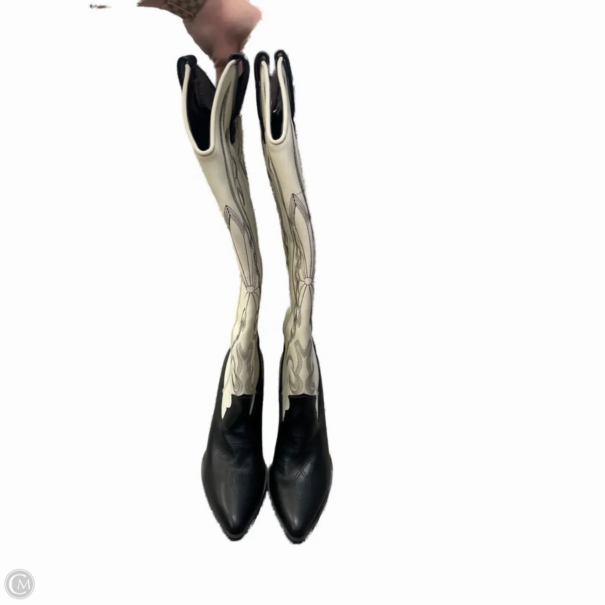 Protective Finish Adventure Seeker Boots Western By Clothes Mentor In Black & Cream, Size: 7.5