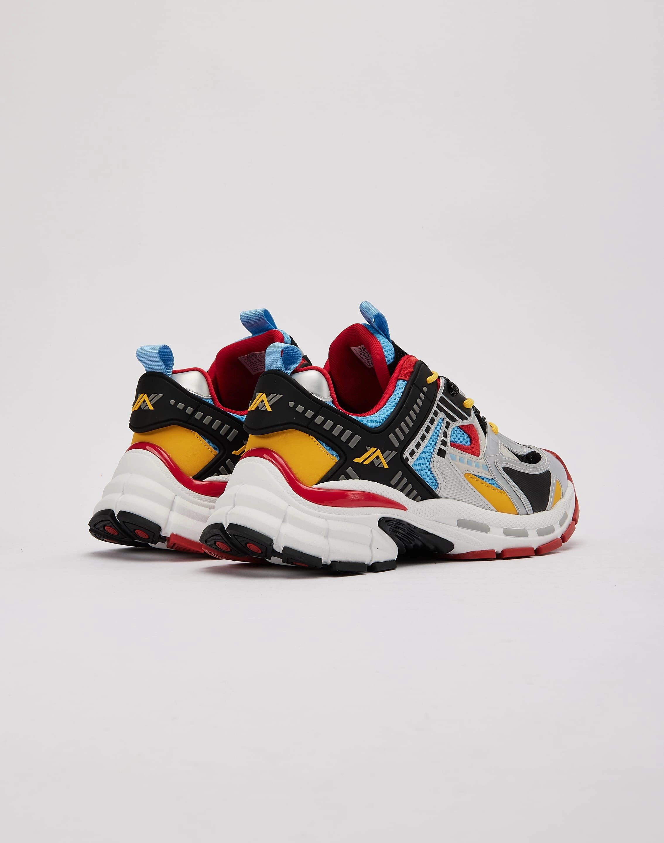 Javi Emerge Airflow Channel Design Removable liners