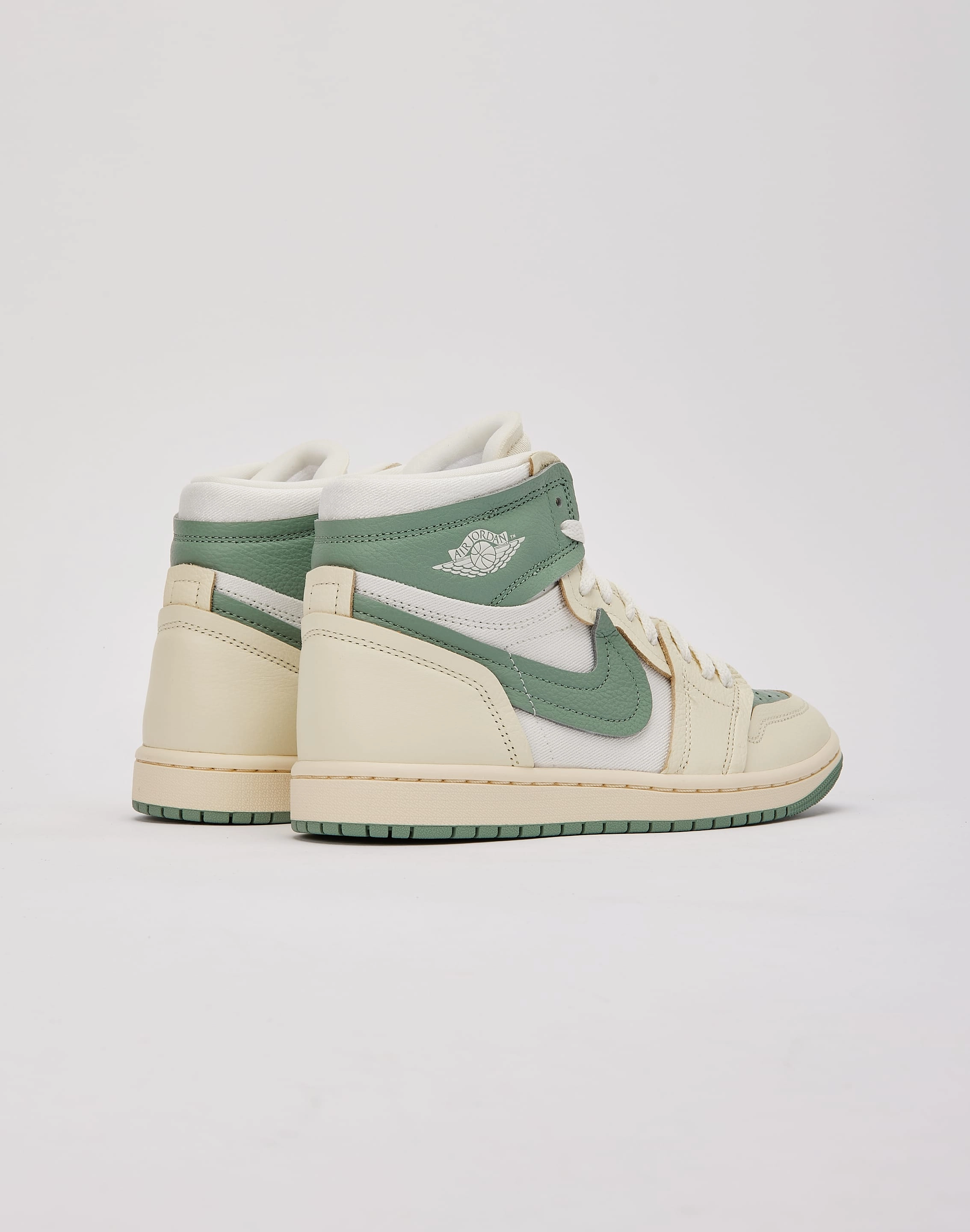 King Walk Jordan Air Jordan 1 High 'Method of Make'