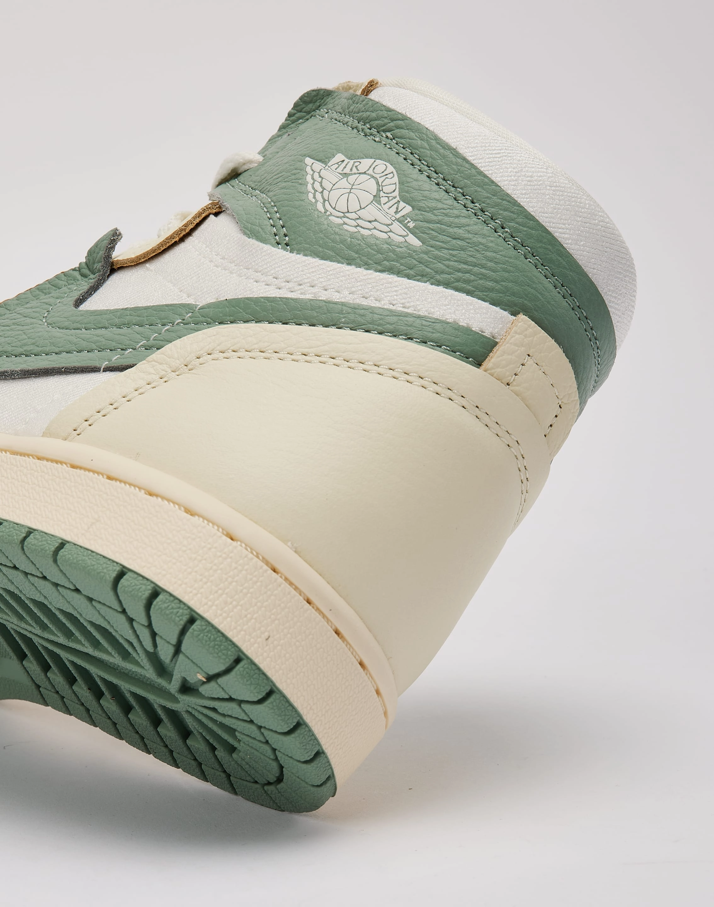 Jordan Air Jordan 1 High 'Method of Make' Flex grooves