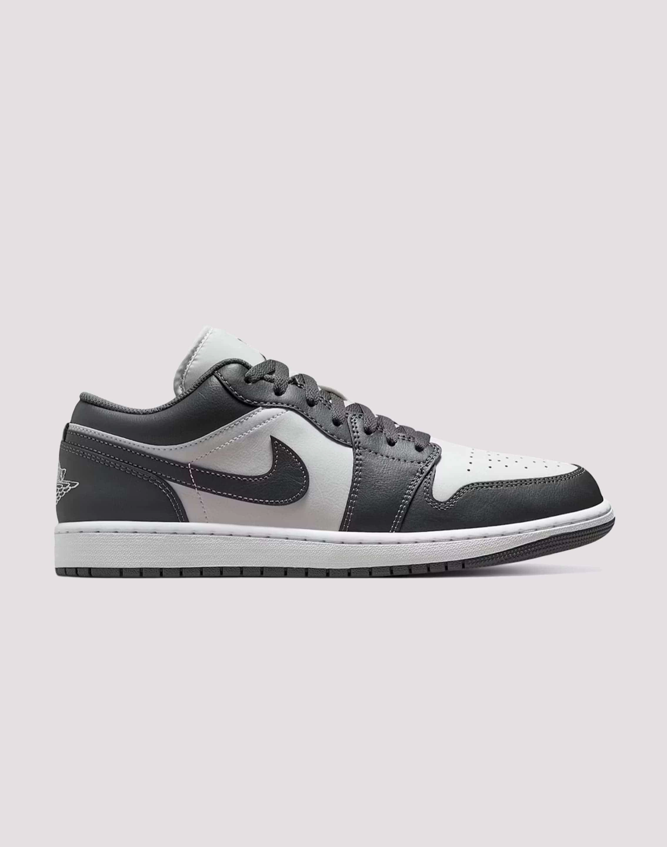 Jordan Air Jordan 1 Low Recycled Rubber Composite Ergonomic Footbed Shape