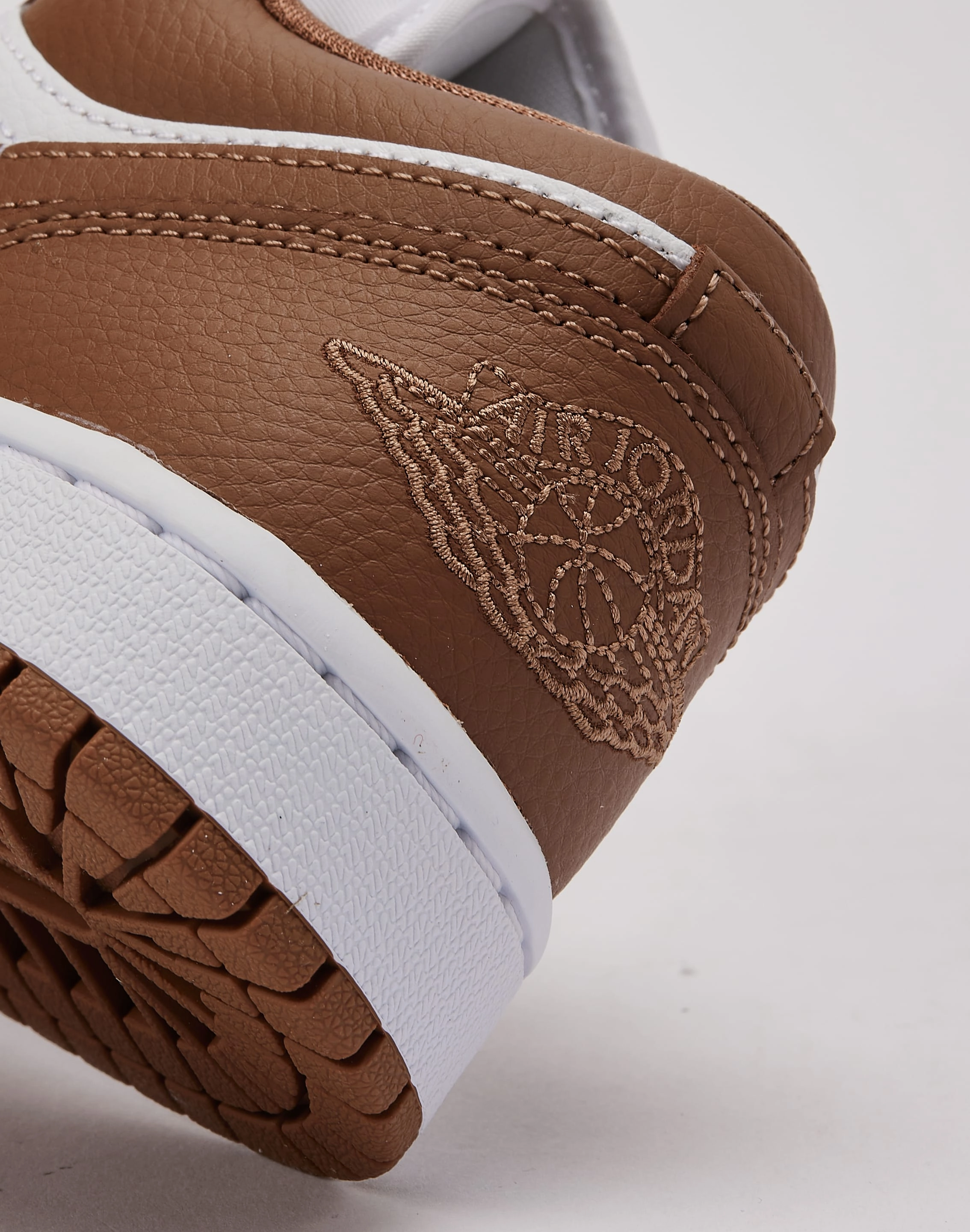 Travel Must Comfort arch Jordan Air Jordan 1 Low