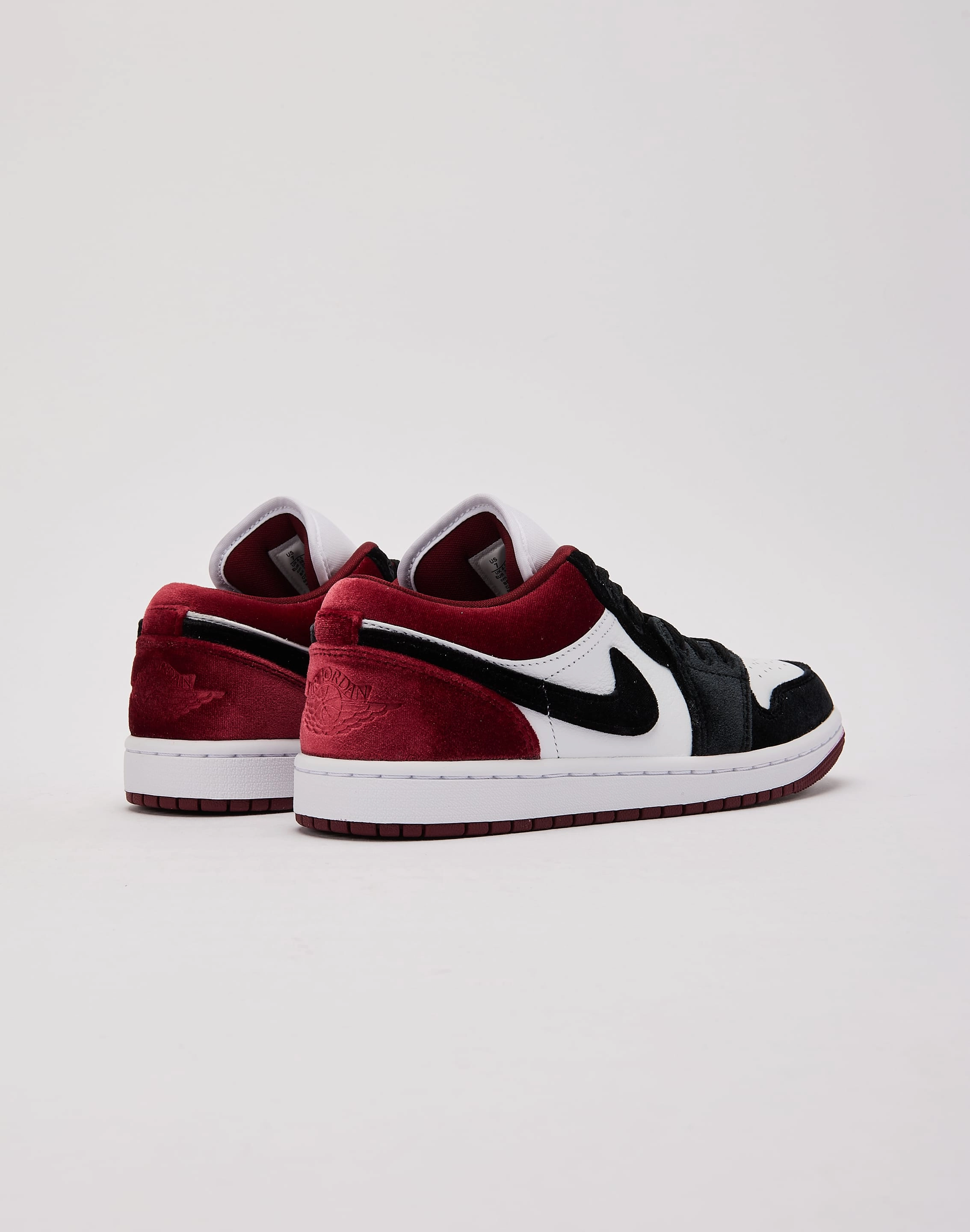 Jordan Air Jordan 1 Low SE Skin Fresh Balance Fit