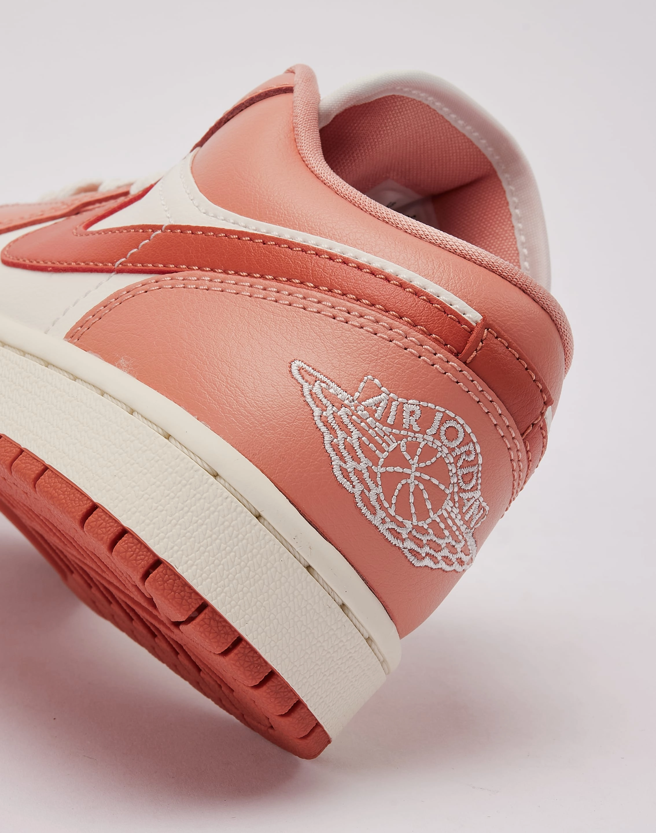 Autumn Tone Jordan Air Jordan 1 Low