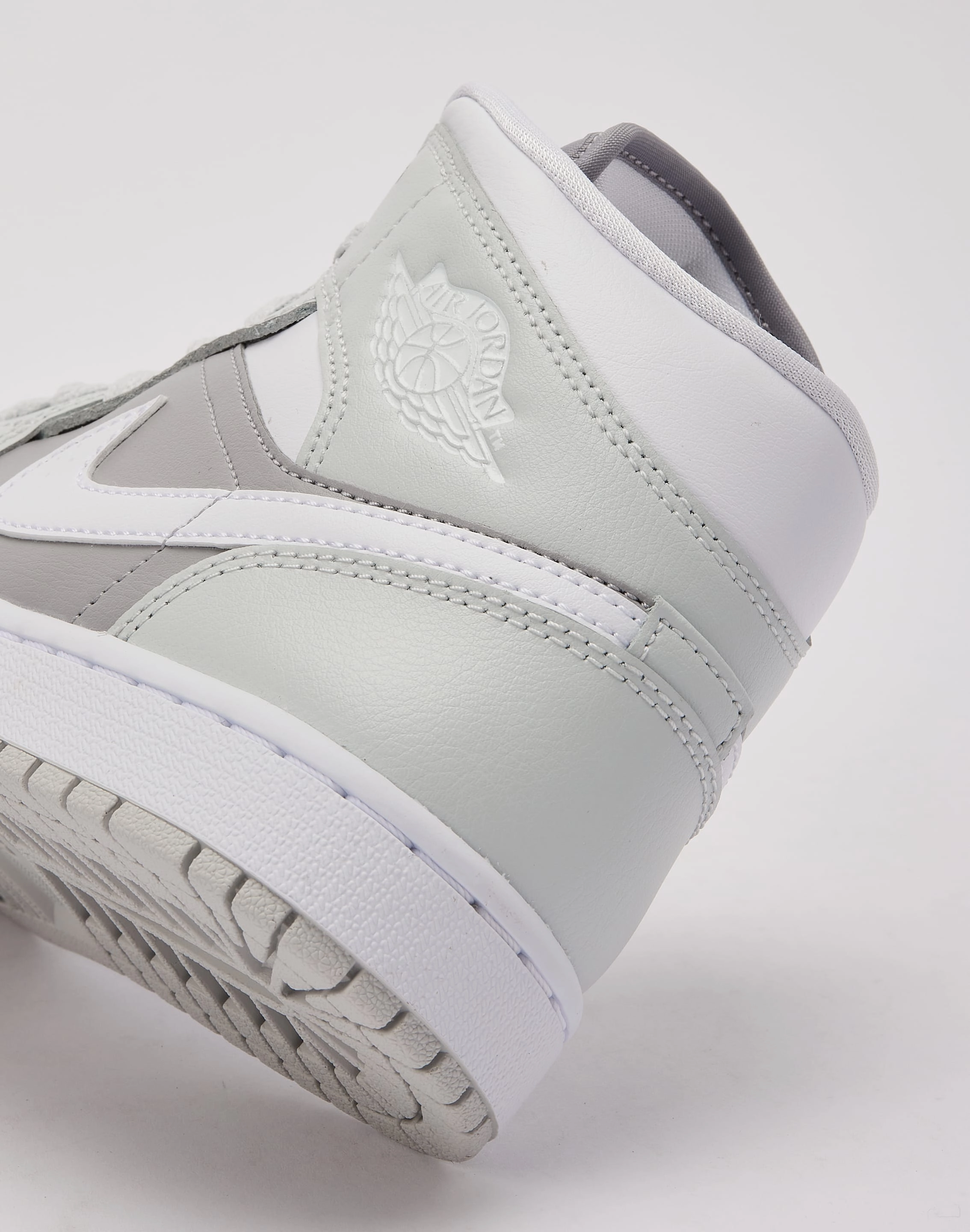 Jordan Air Jordan 1 Mid Anti Slip Sweat Resistant Gym Workout