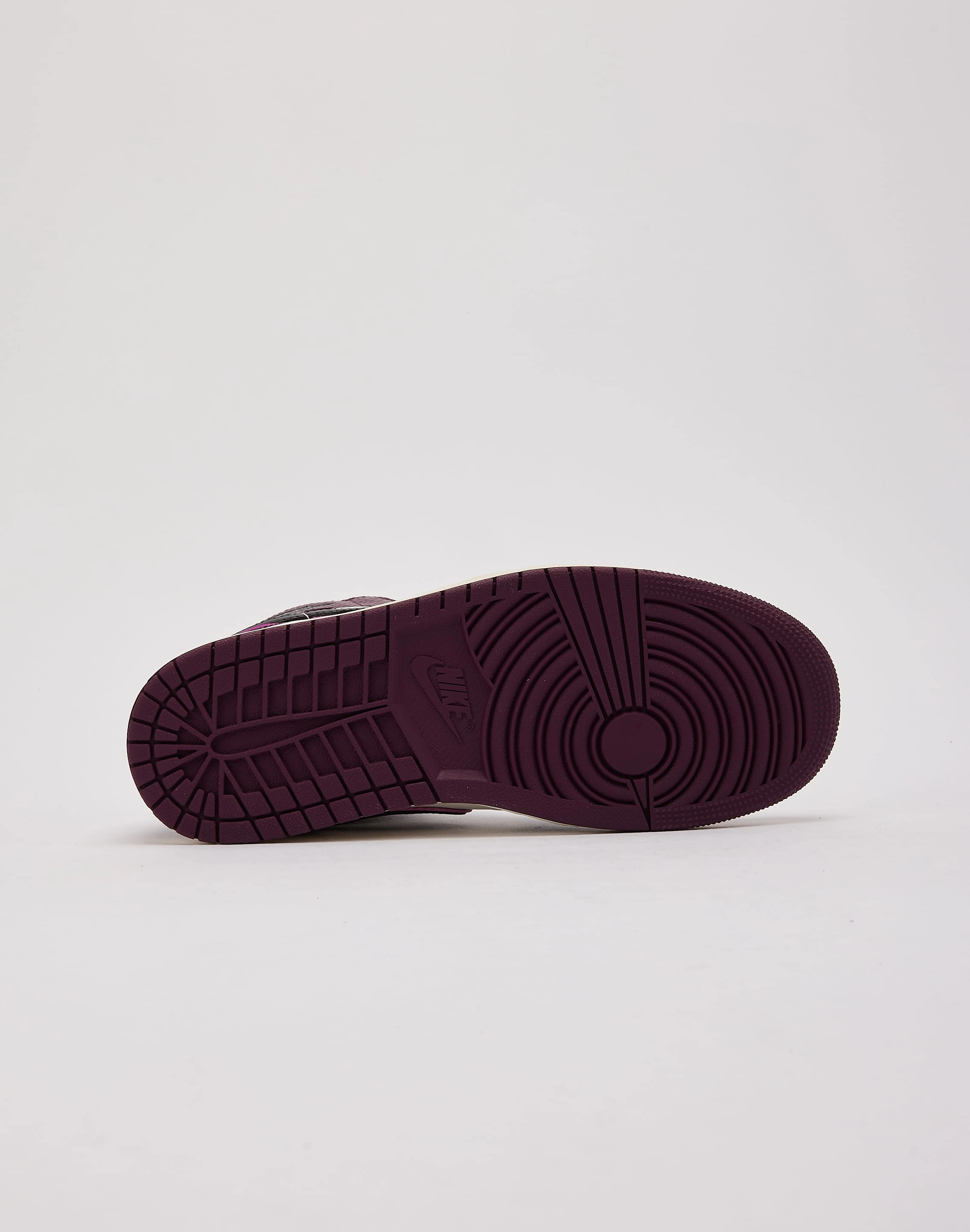 Stretchable Material Street Ball Jordan Air Jordan 1 Mid SE