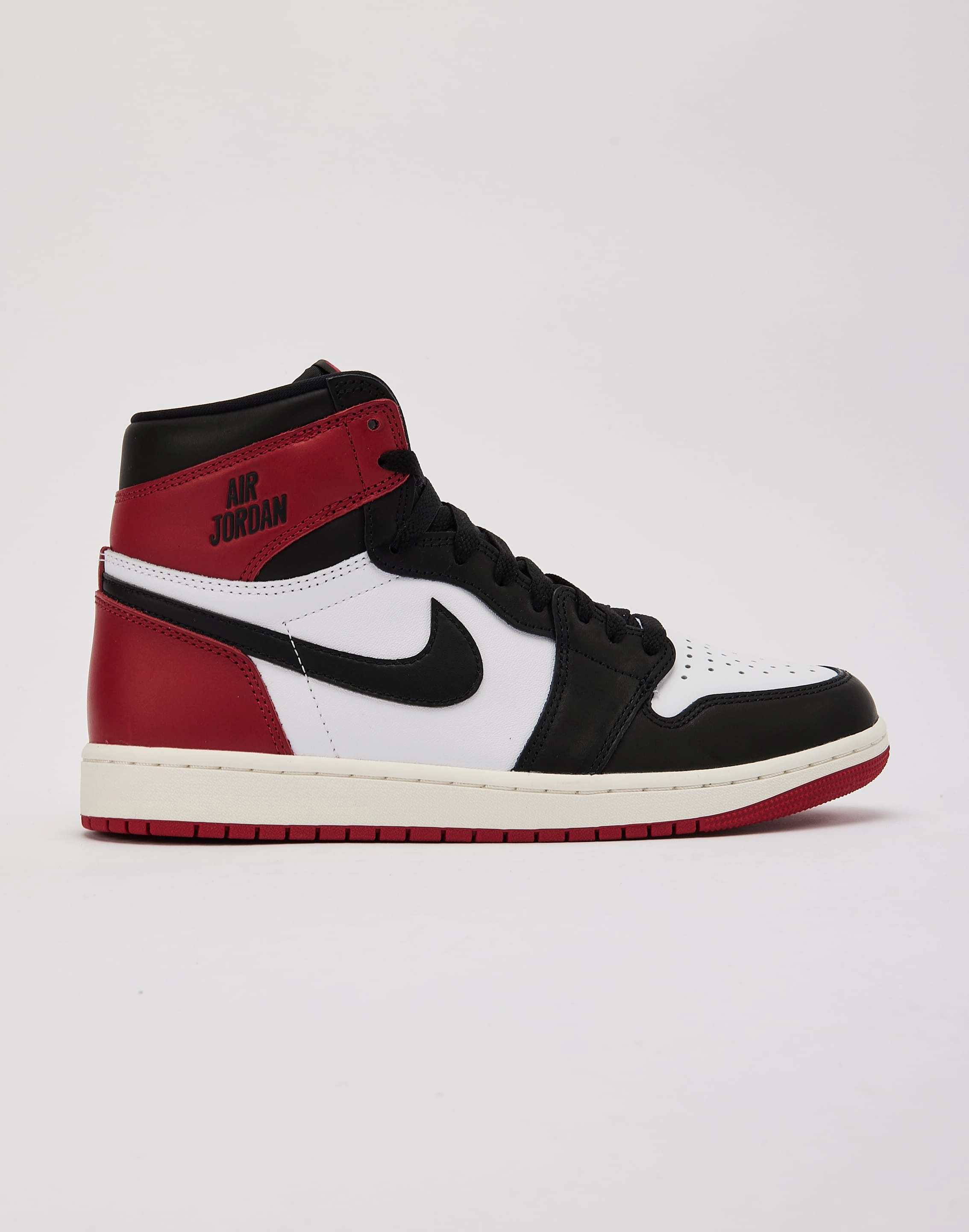Global Cool Torsional Stability Frame Jordan Air Jordan 1 Retro High OG 'Black Toe Reimagined'