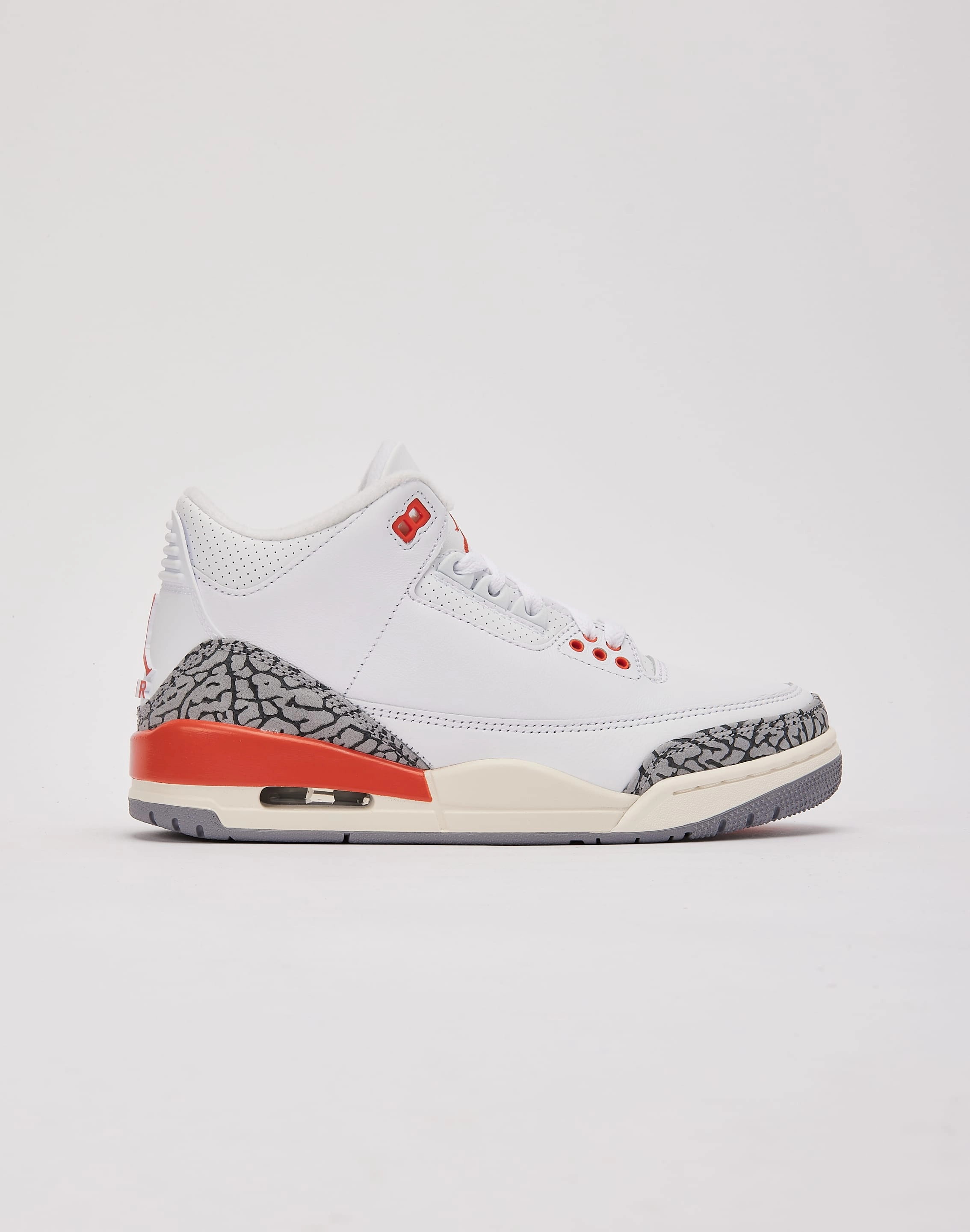 Green Core Jordan Air Jordan 3 Retro 'Georgia Peach'