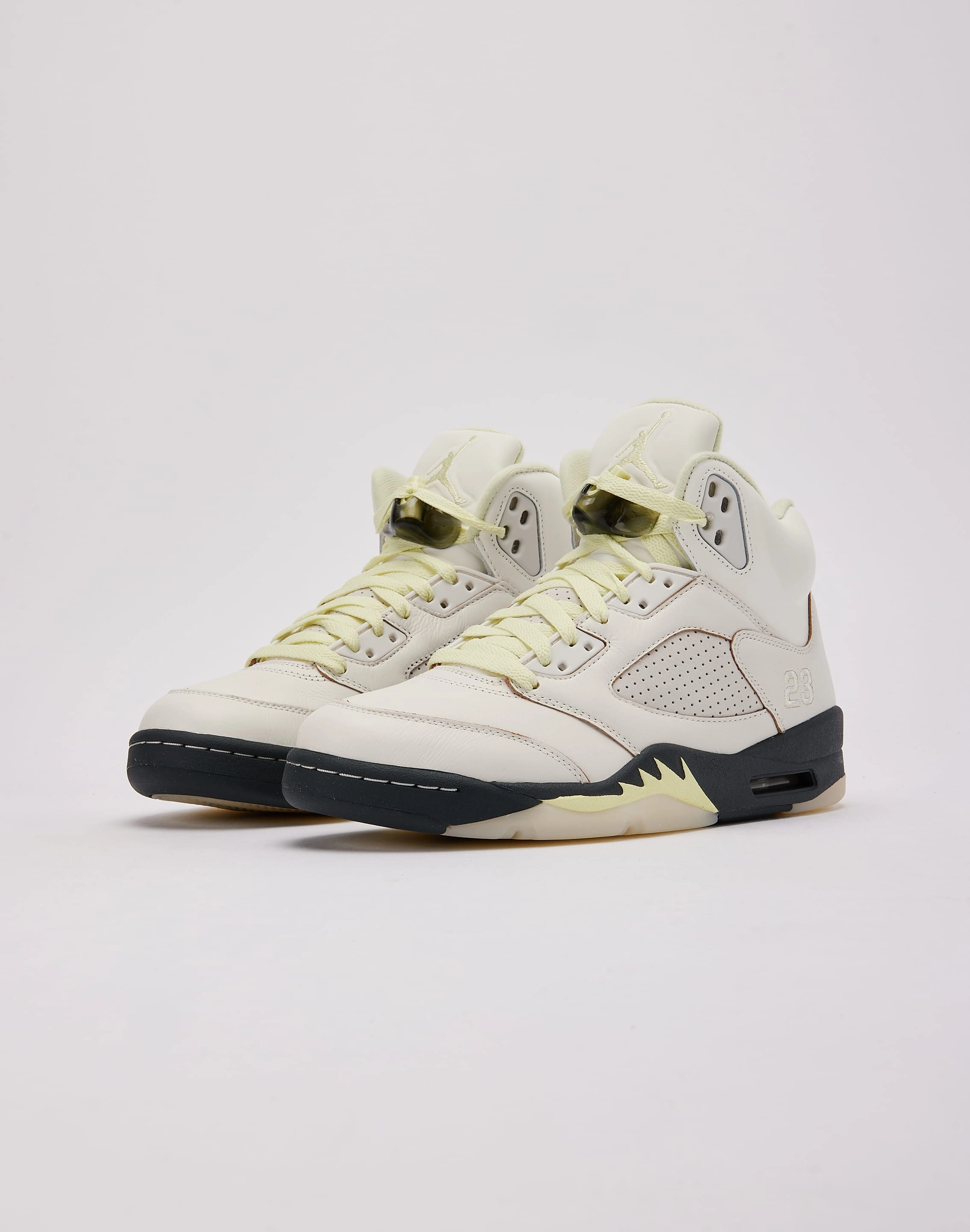 Sea Breeze Jordan Air Jordan 5 Retro 'Luminous Green and Sail'