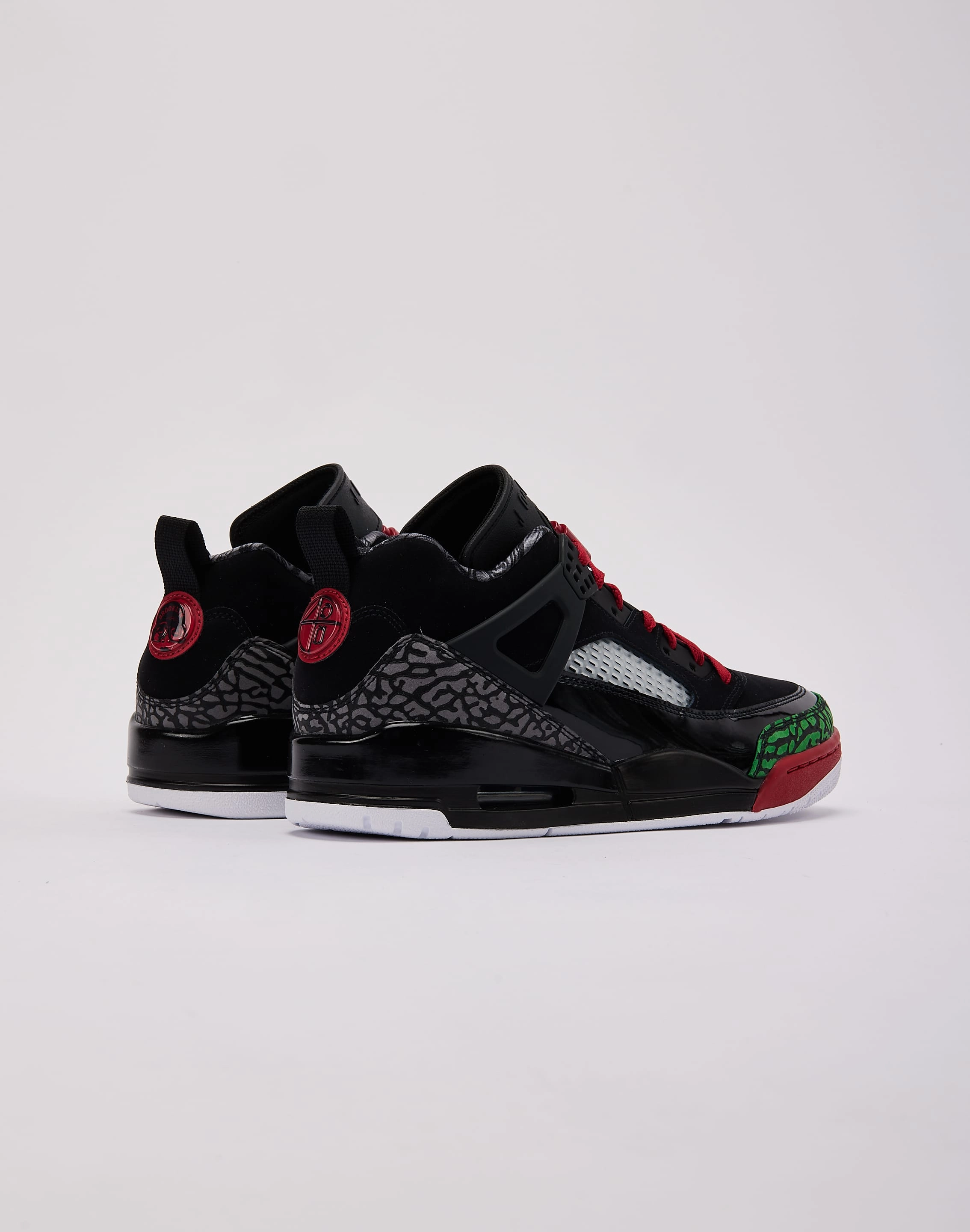 Jordan Spizike Low Mesh Ventilation Ports