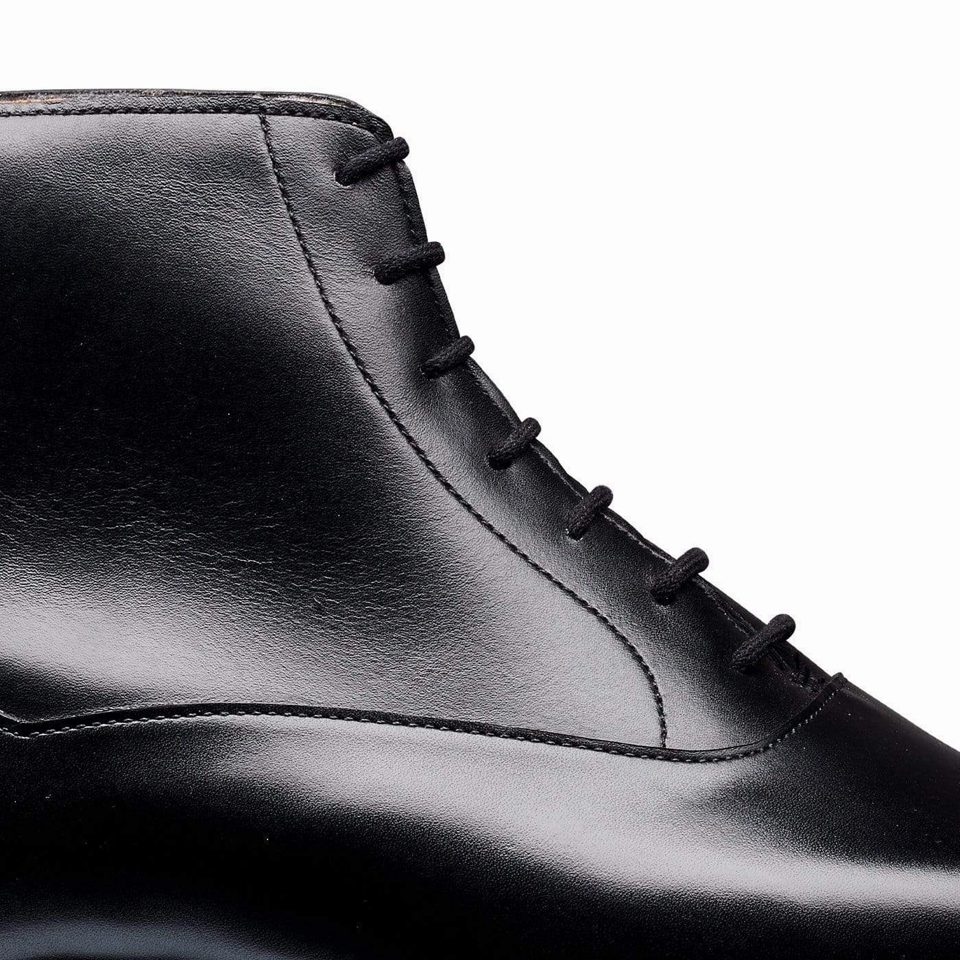 Charlton Black Calf Cushioned Insole Breathable Snowy Path