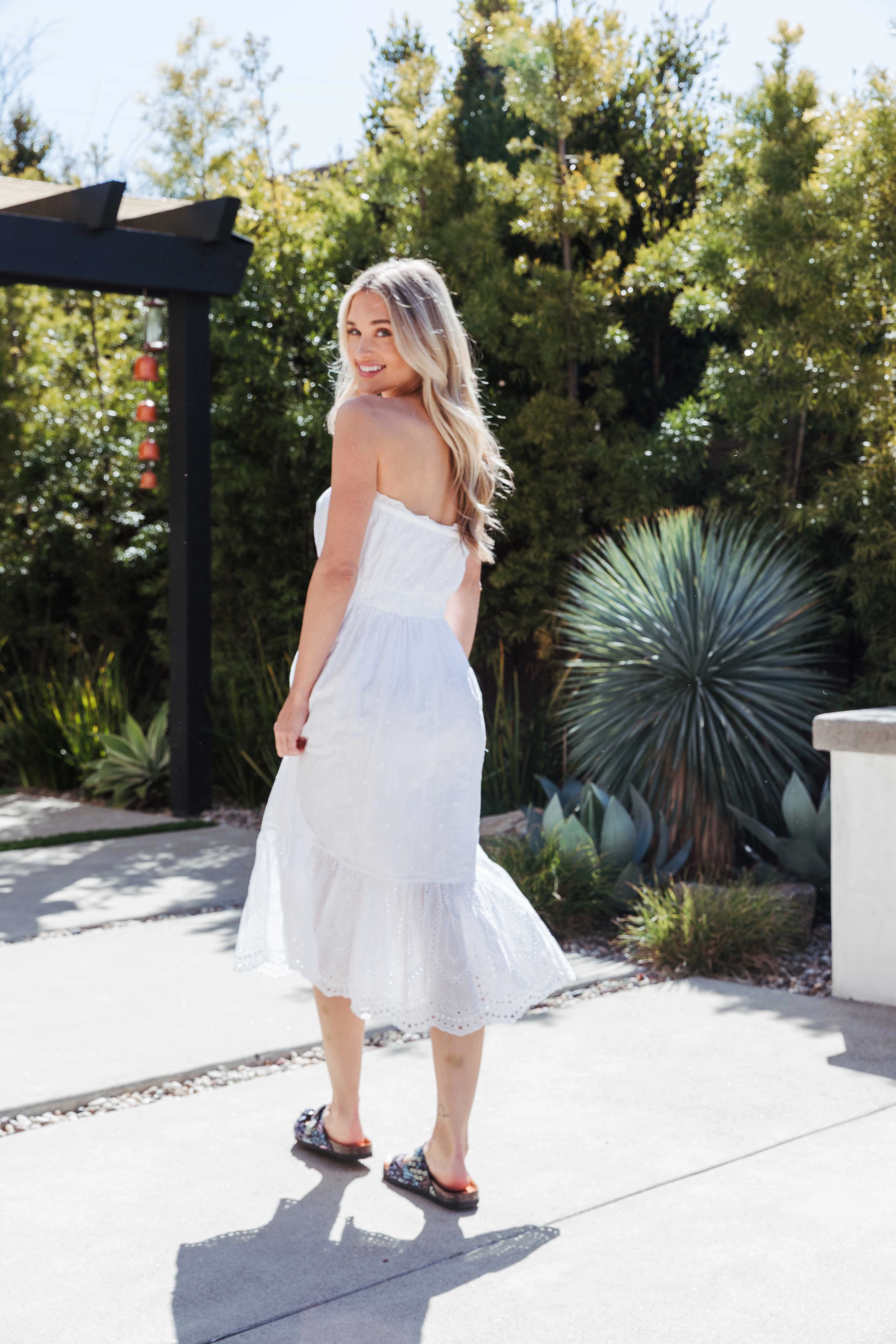 breathable materials Travel Footwear Loomi Buckle Sandal