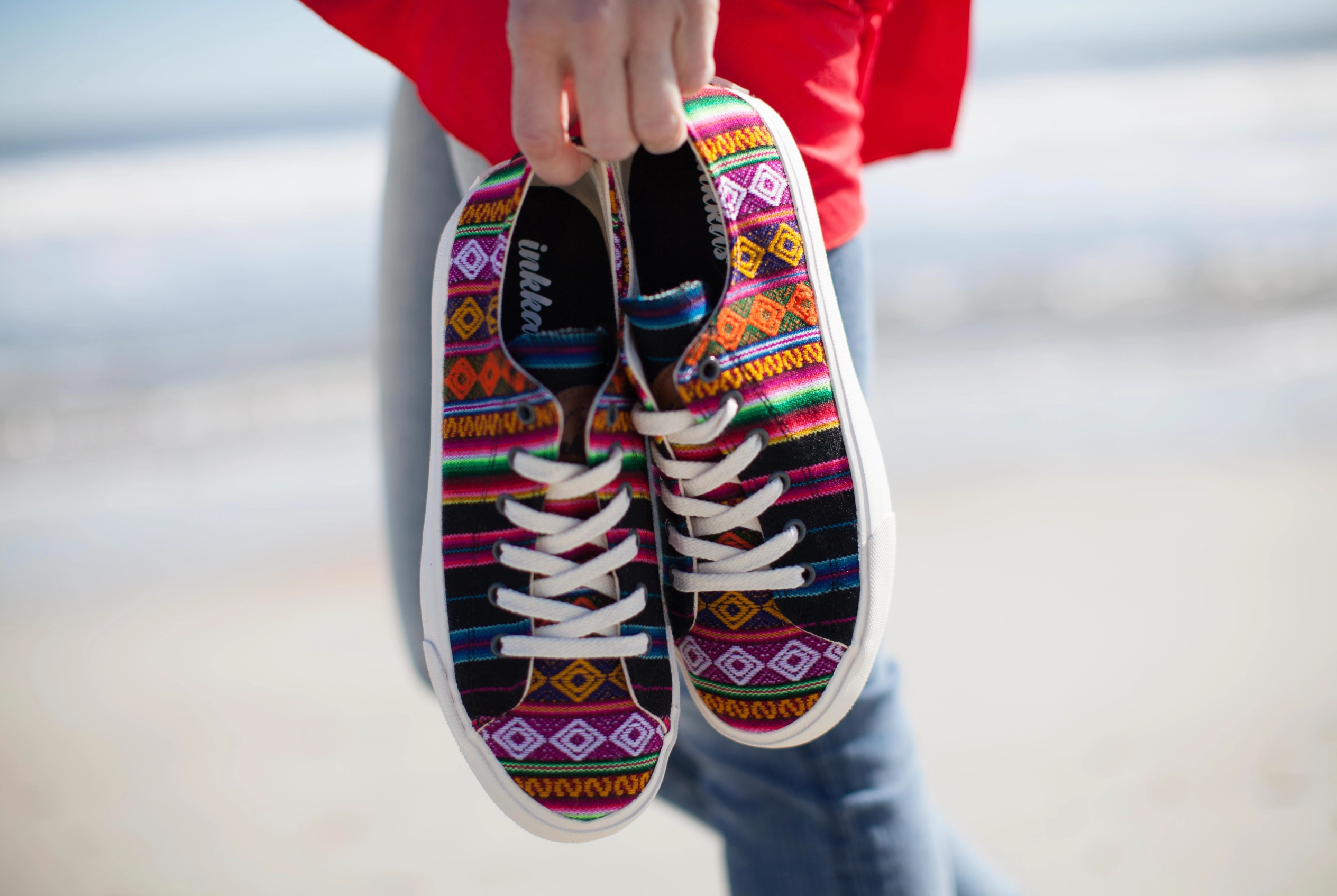 Low Profile Sole Sports Driven Black Spectrum Low Top