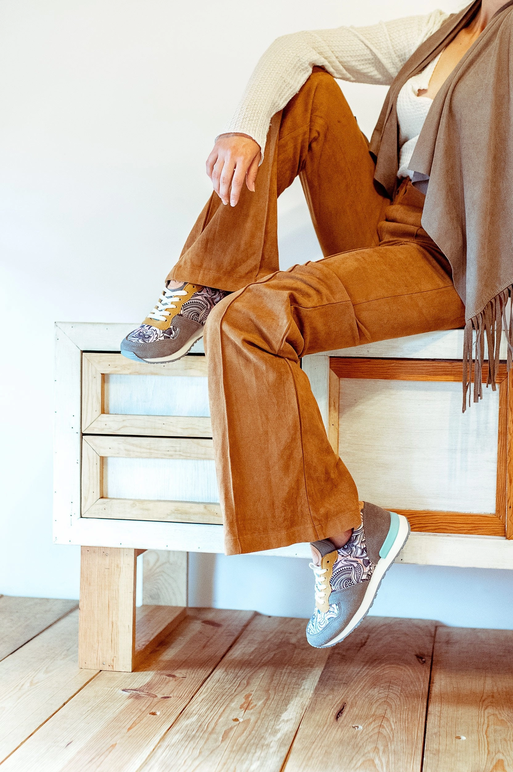 Manu Jogger Ankle Collaboration Simple Wear