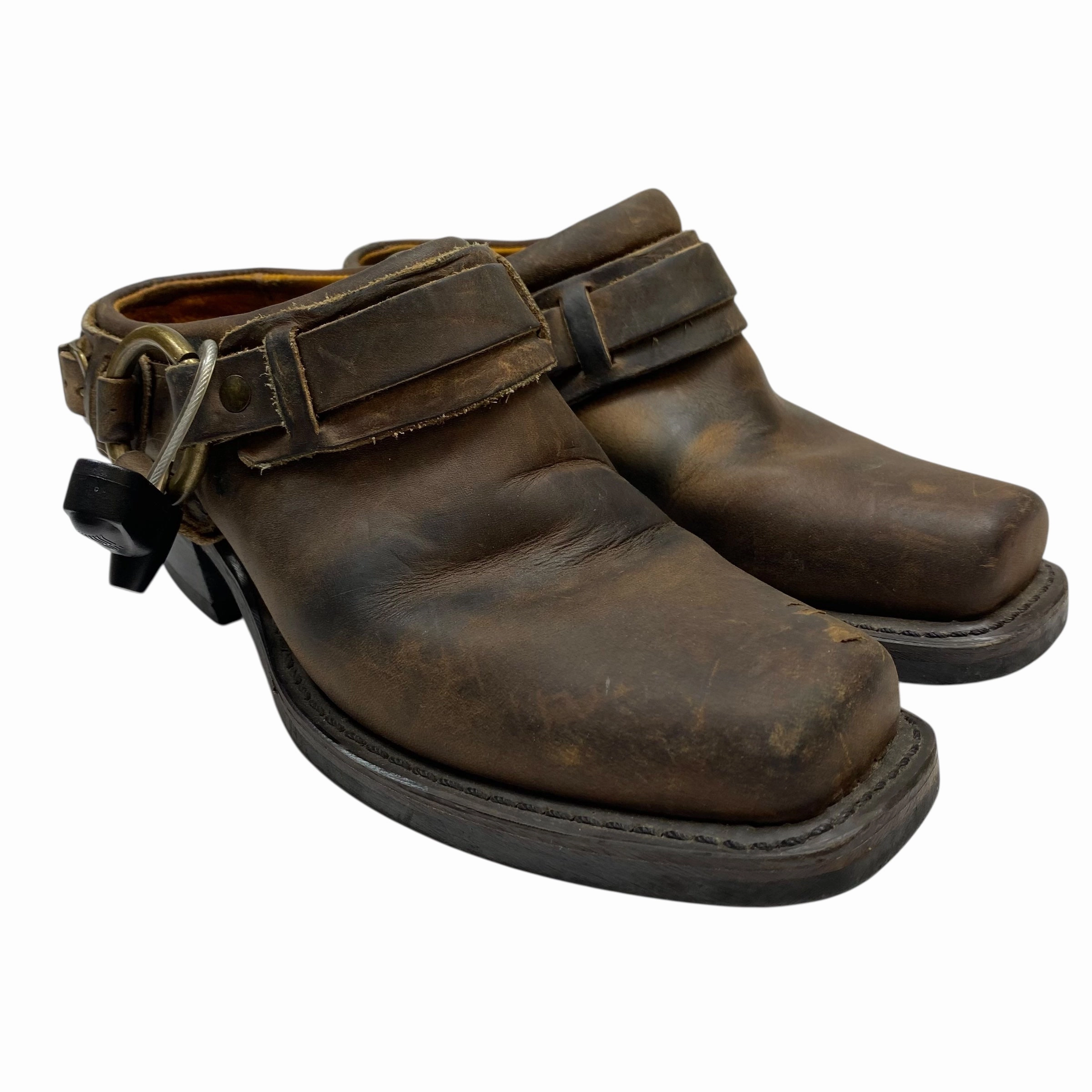 Low Profile Shoes Designer By Frye In Brown, Size:5.5