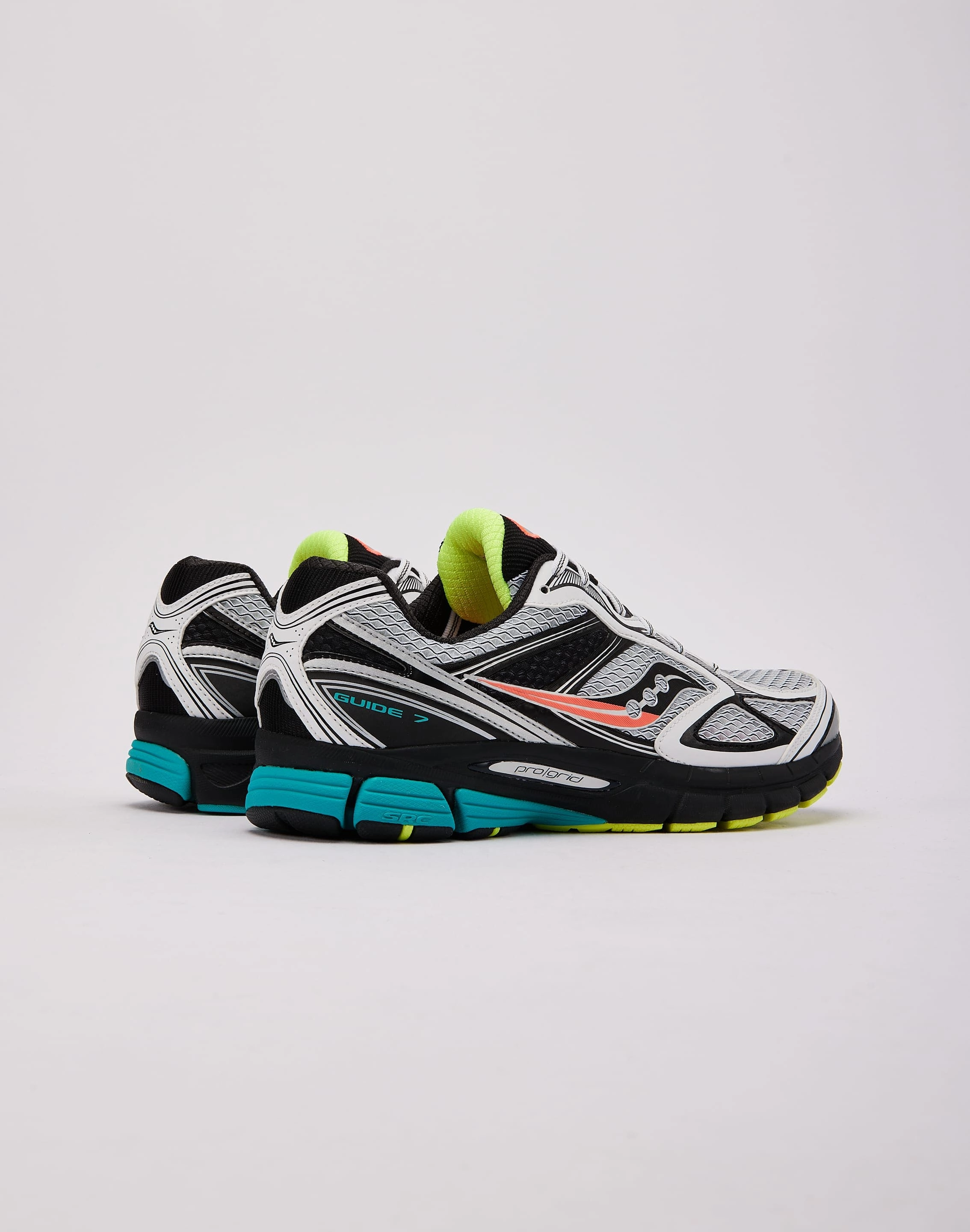 Saucony ProGrid Guide 7 wide shoes