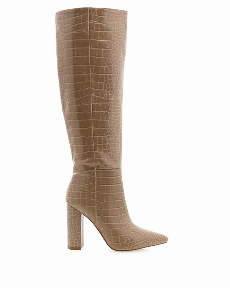 MILLA - NUDE CROC Supportive Build Protective Finish Windy Weather