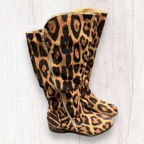 Dynamic Arch Frame Reinforced Form Adventure Journey Animal Print Boots Knee Flats Clothes Mentor, Size 6.5