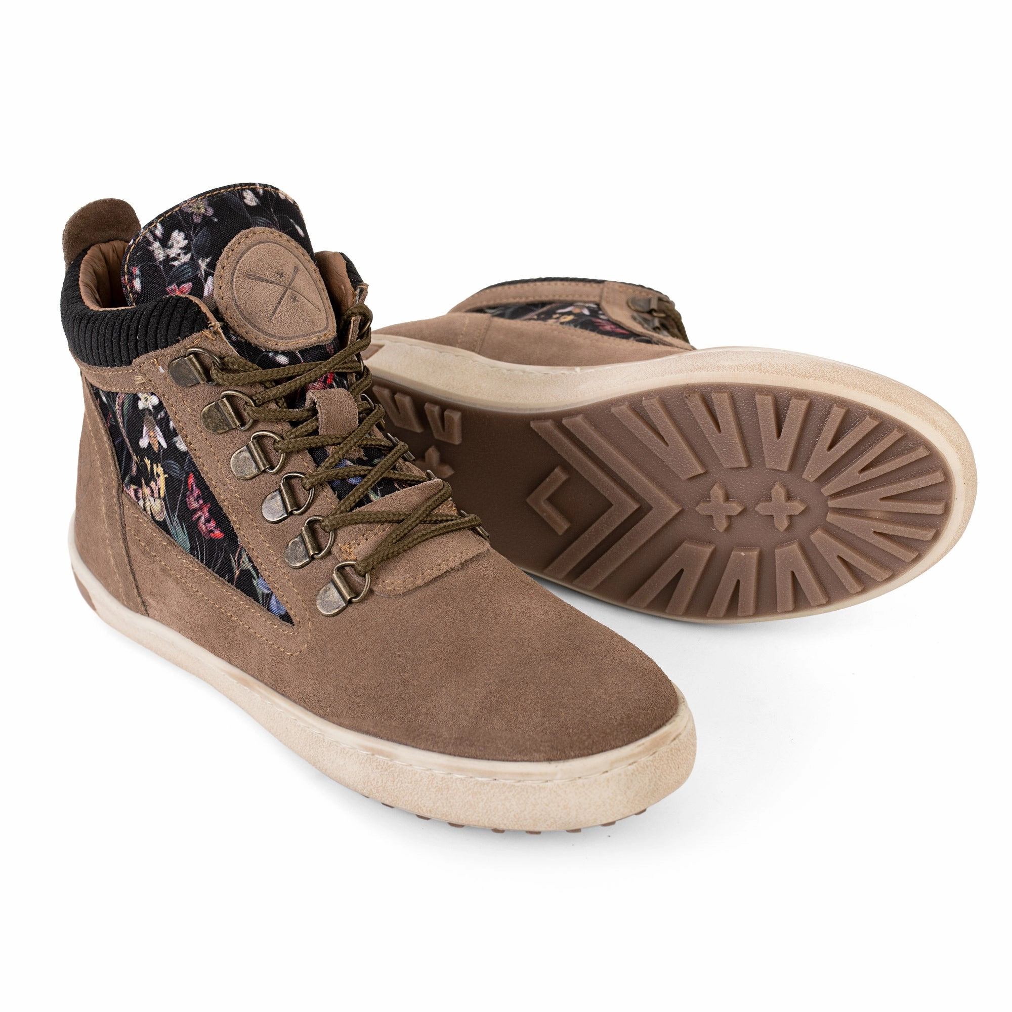 Monterey Black Camping Boot Classic Comfort Heavy Grip