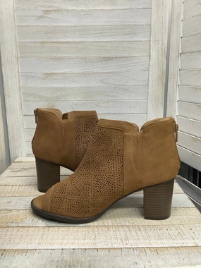 Boots Knee Flats By Cato In Brown, Size: 8 Abrasion resistant