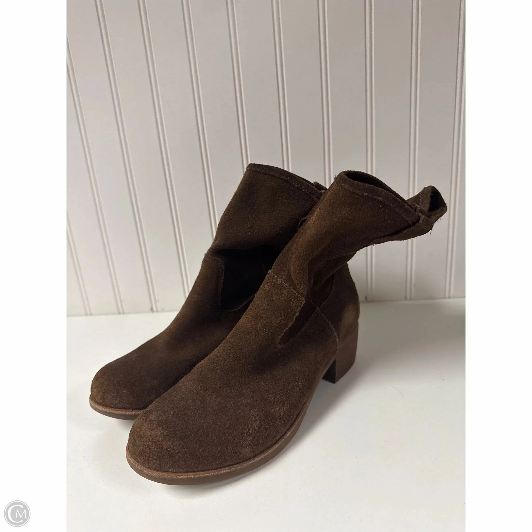 Boots Designer By Ugg In Brown, Size: 7 Space Vibe Cushioned Insole