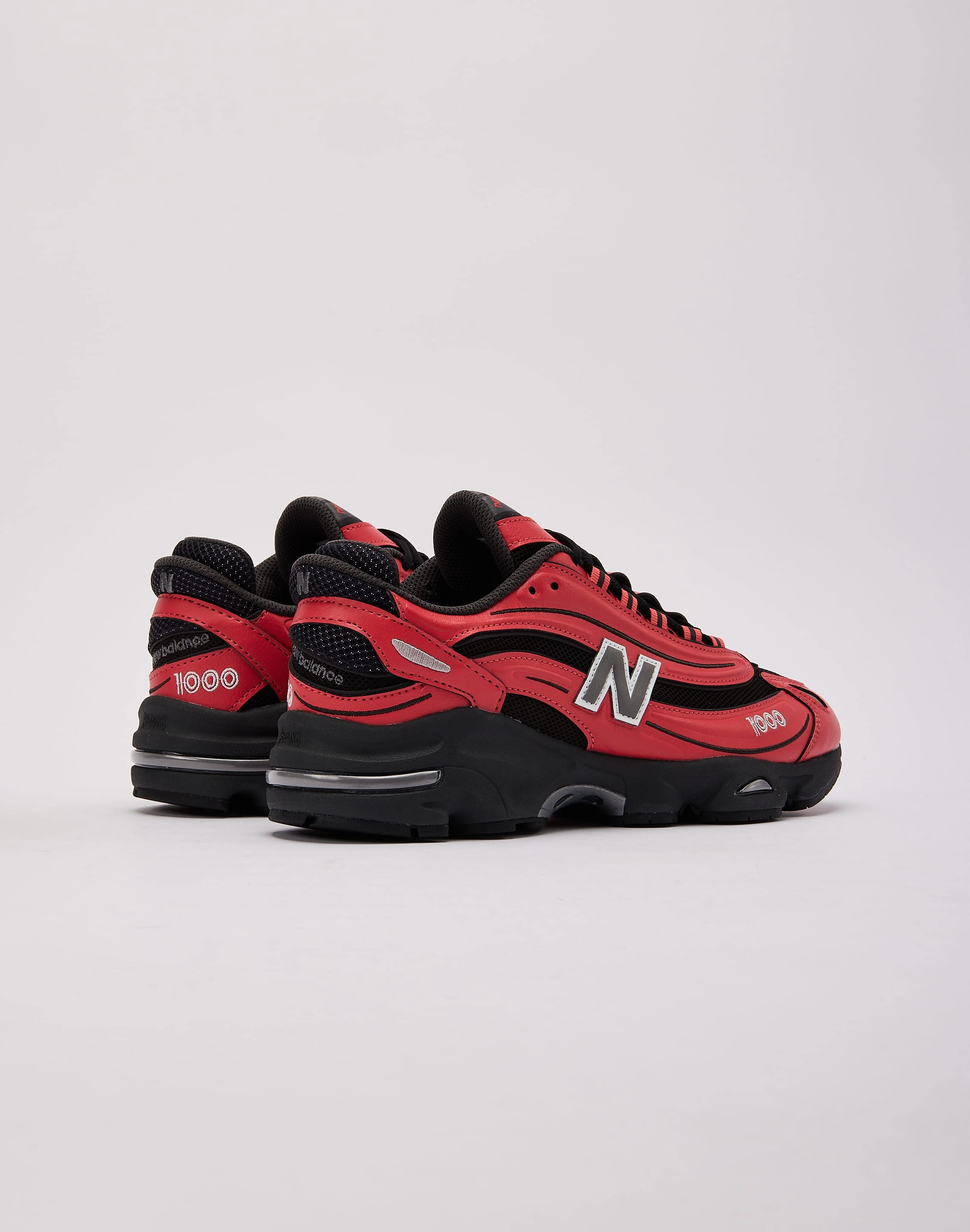 shock - absorbing shoes New Balance 1000