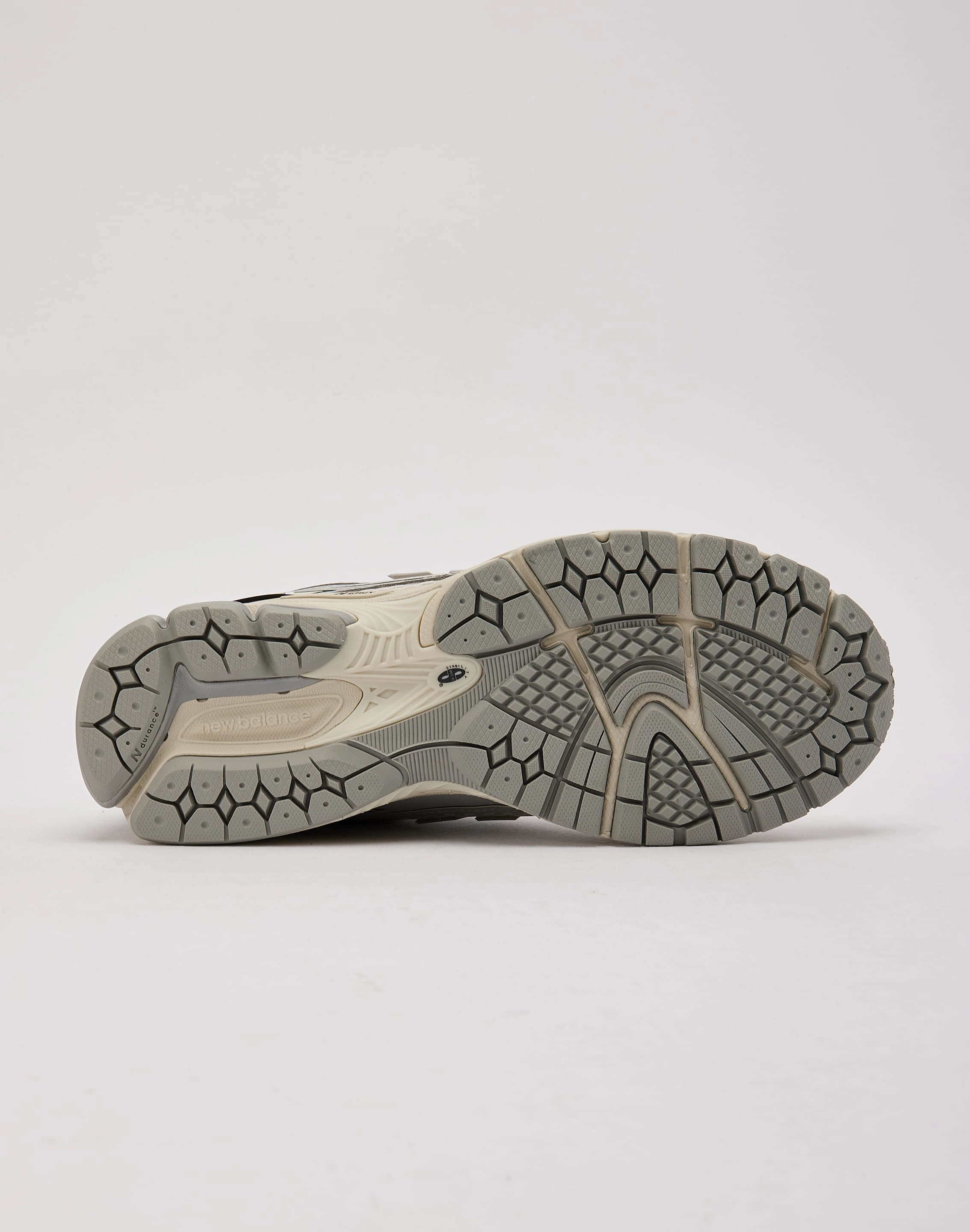 Immense appearance runners New Balance 1906R