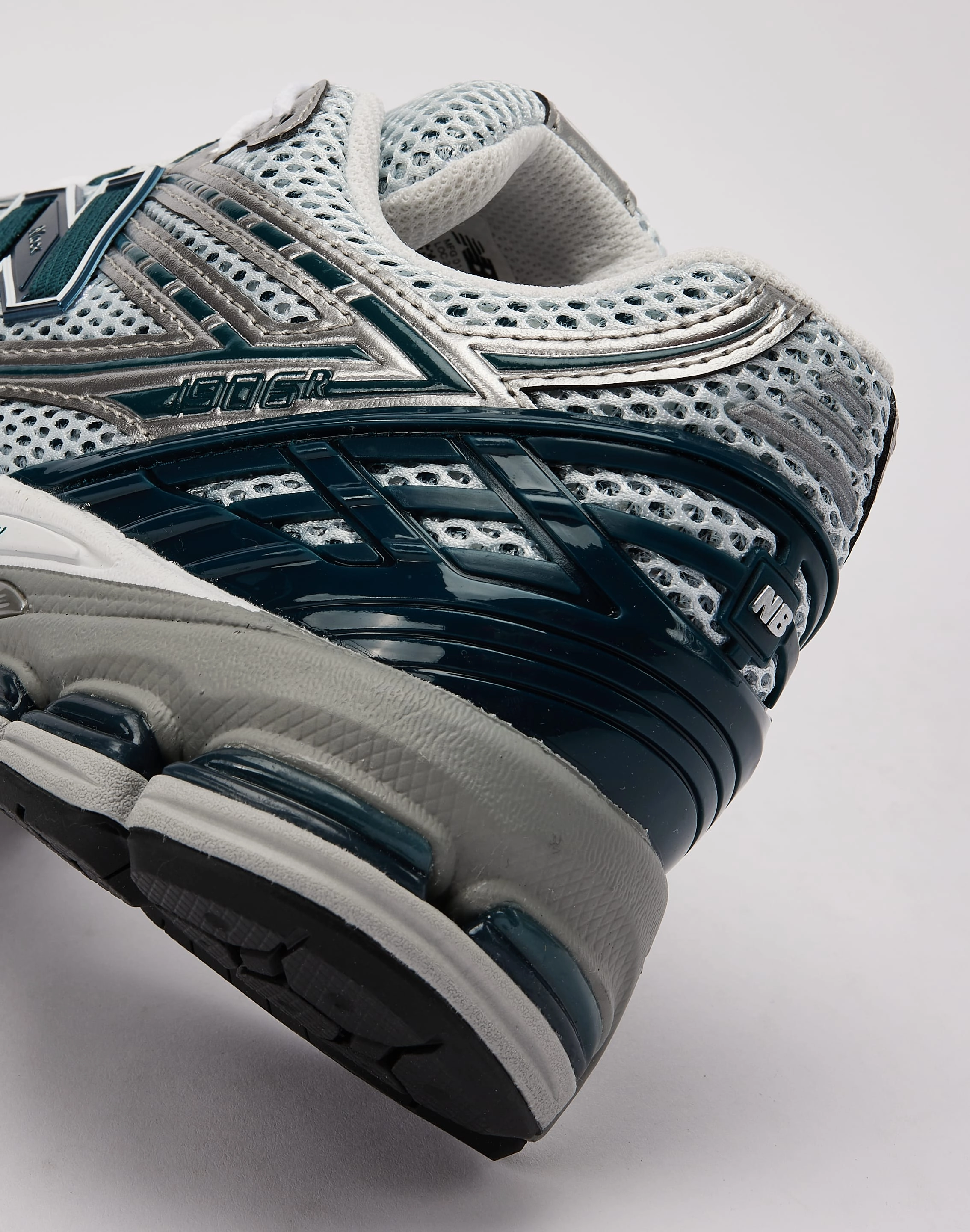 Rebound Boost synthetic leather shoe feature New Balance 1906R