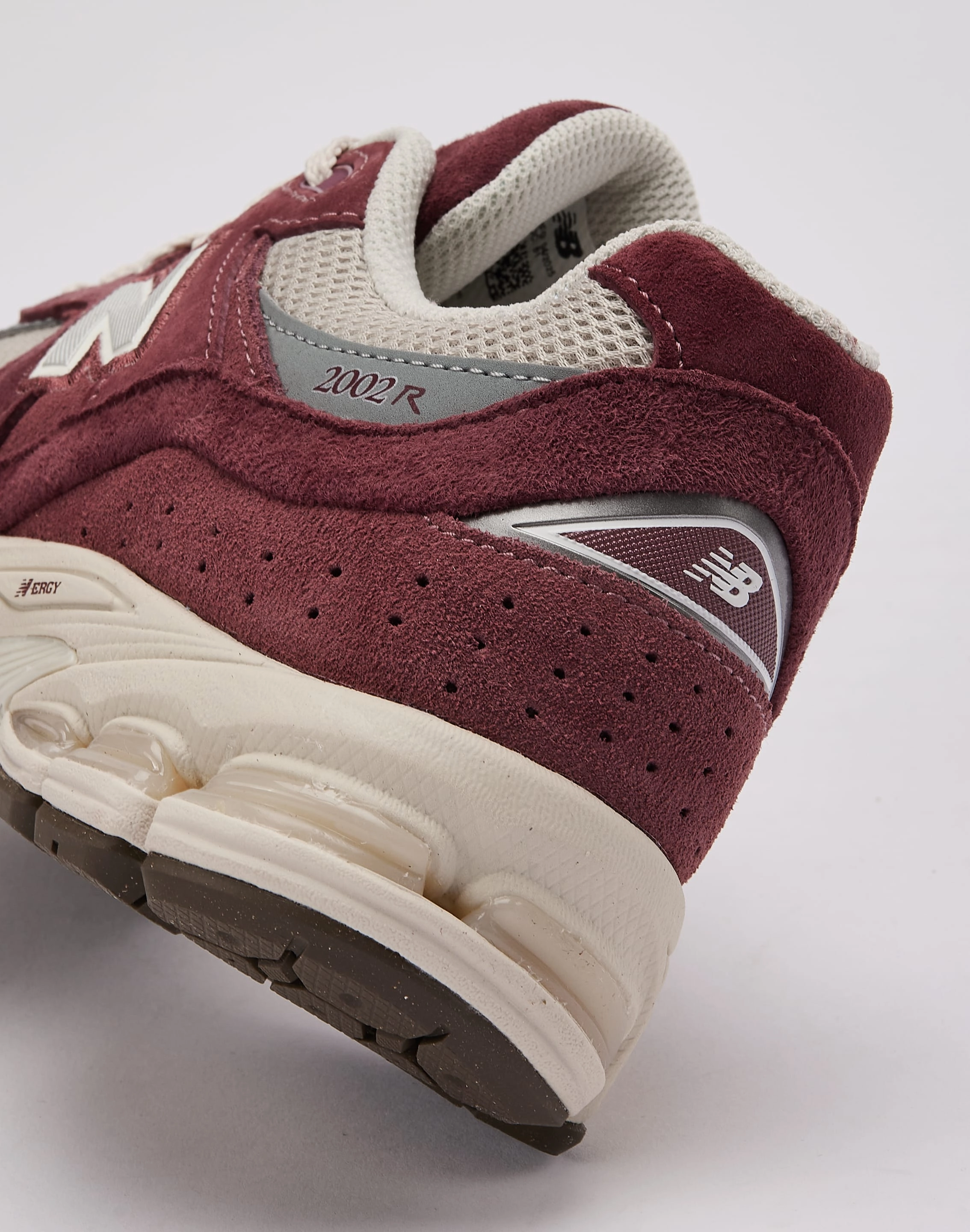 grip - enhancement - technology shoes New Balance 2002R