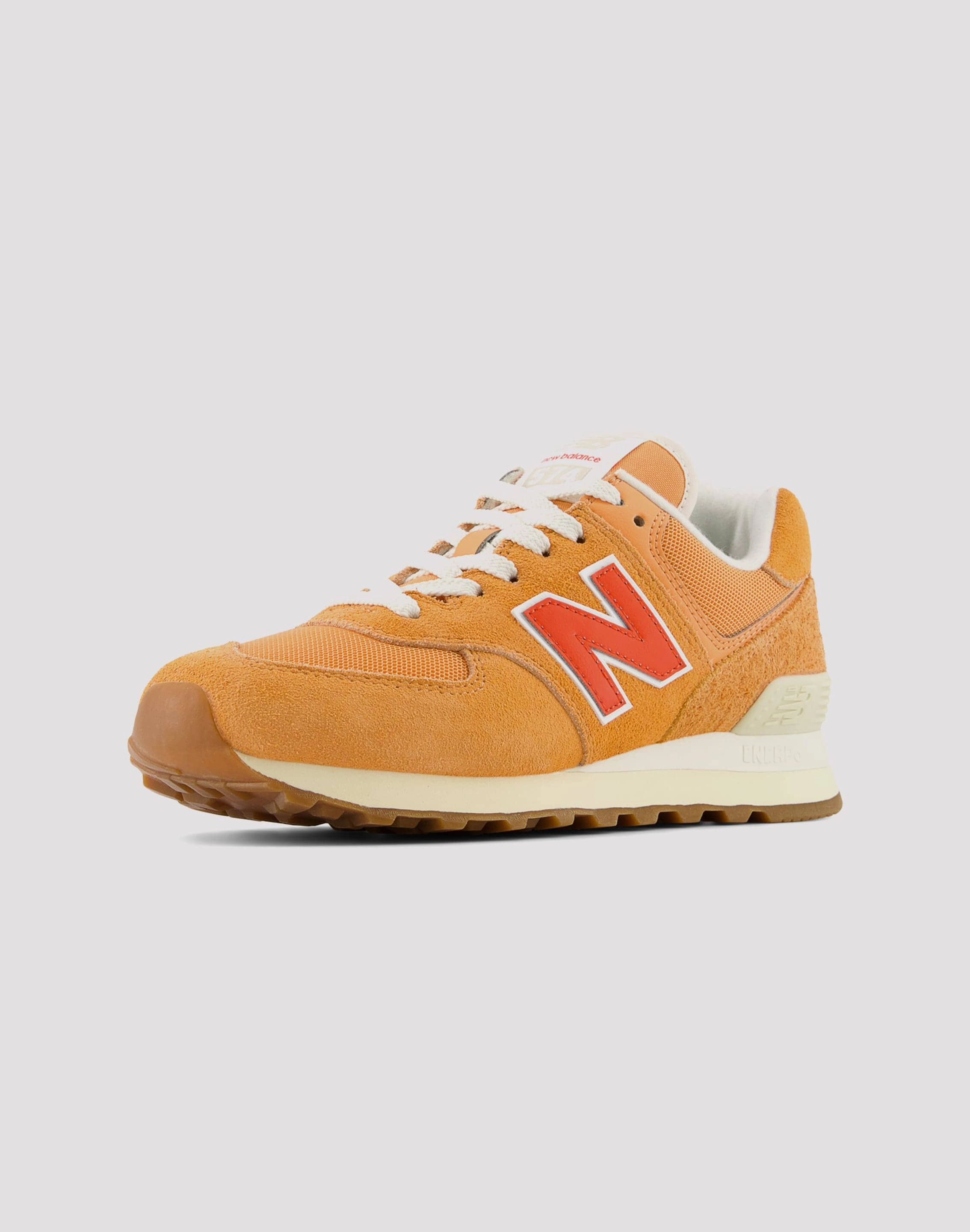sporty - style shoes trend - following shoes New Balance 574