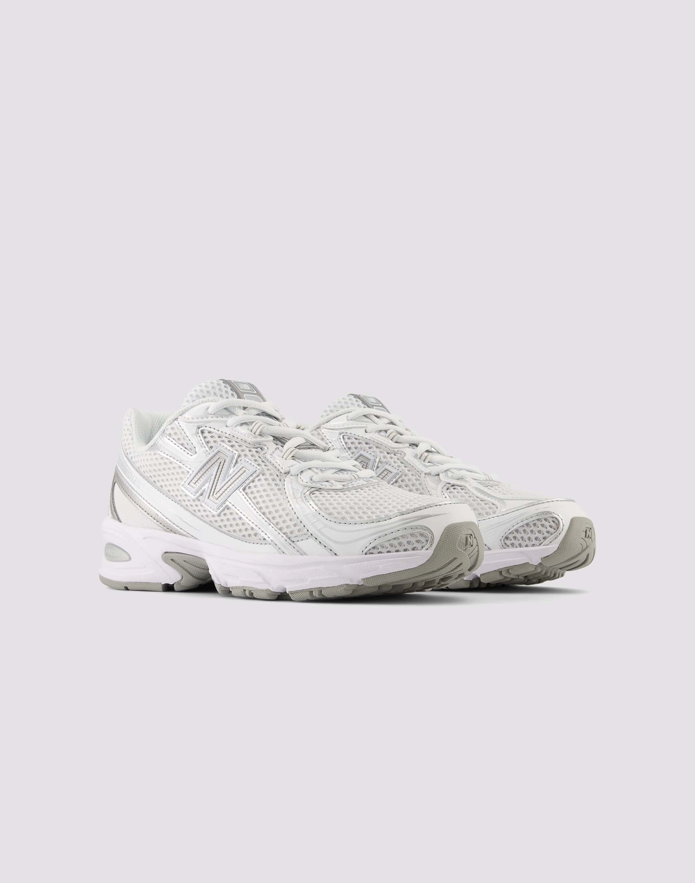 New Balance 740 canoeing - running shoes