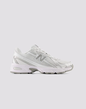 New Balance 740 Minimalist Profile Single color preference
